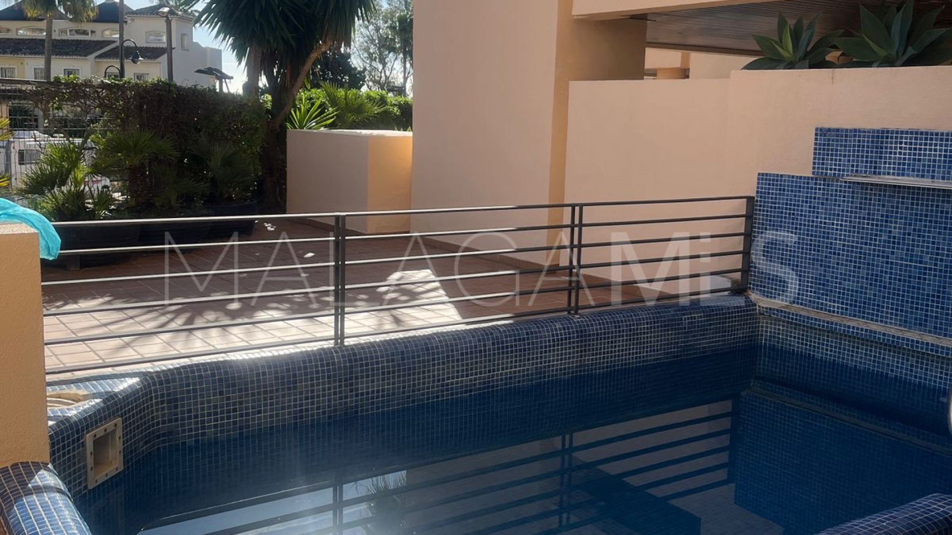 Markplanslägenhet for sale in Estepona