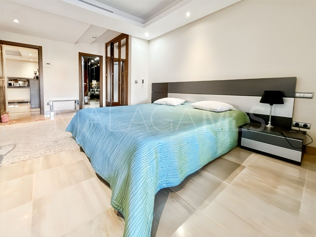 Markplanslägenhet for sale in Estepona