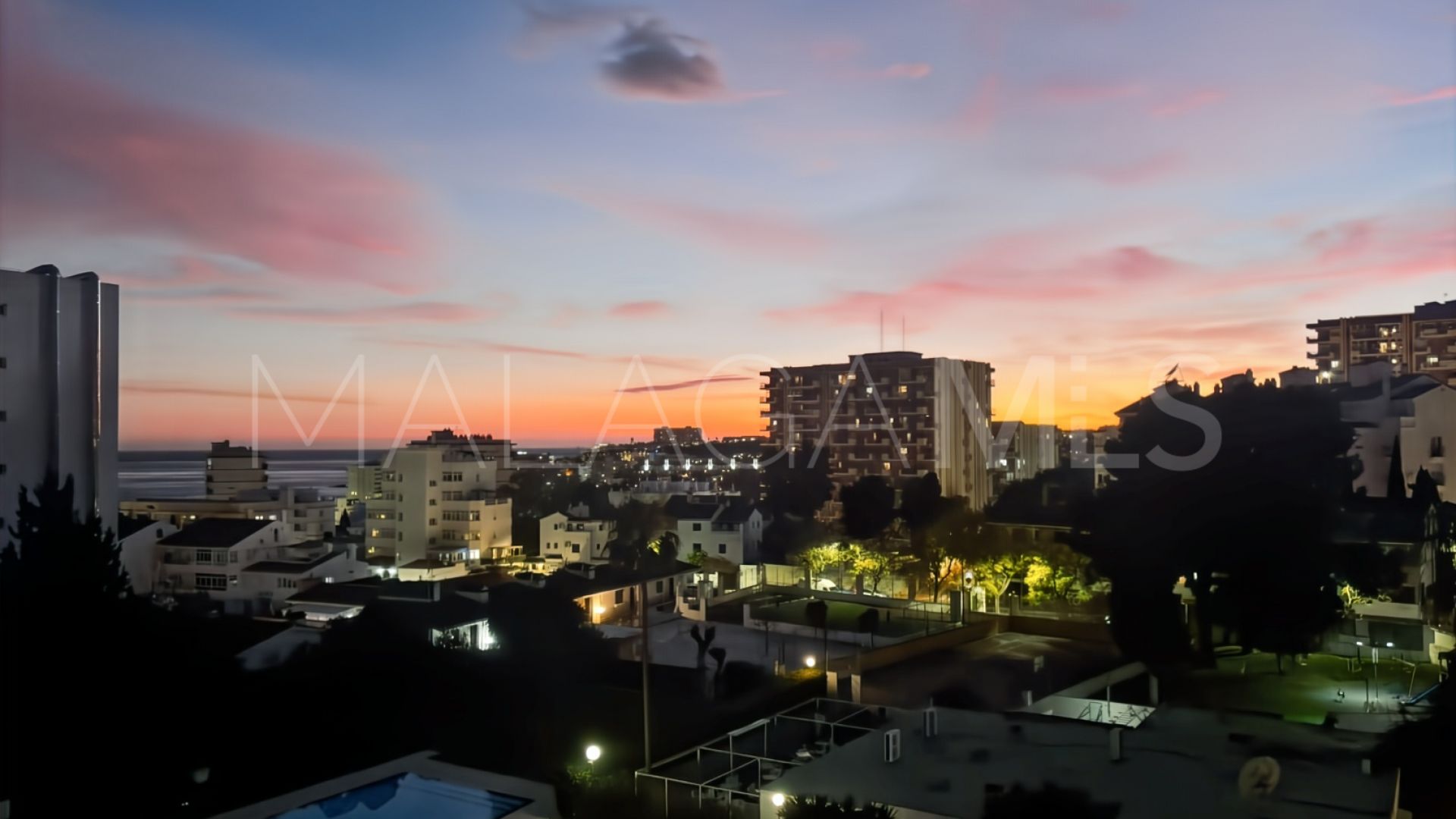 Lägenhet for sale in Benalmadena Costa