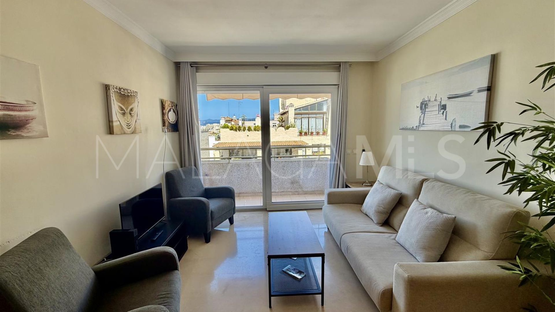 Se vende apartamento in Marbella Centro with 1 bedroom