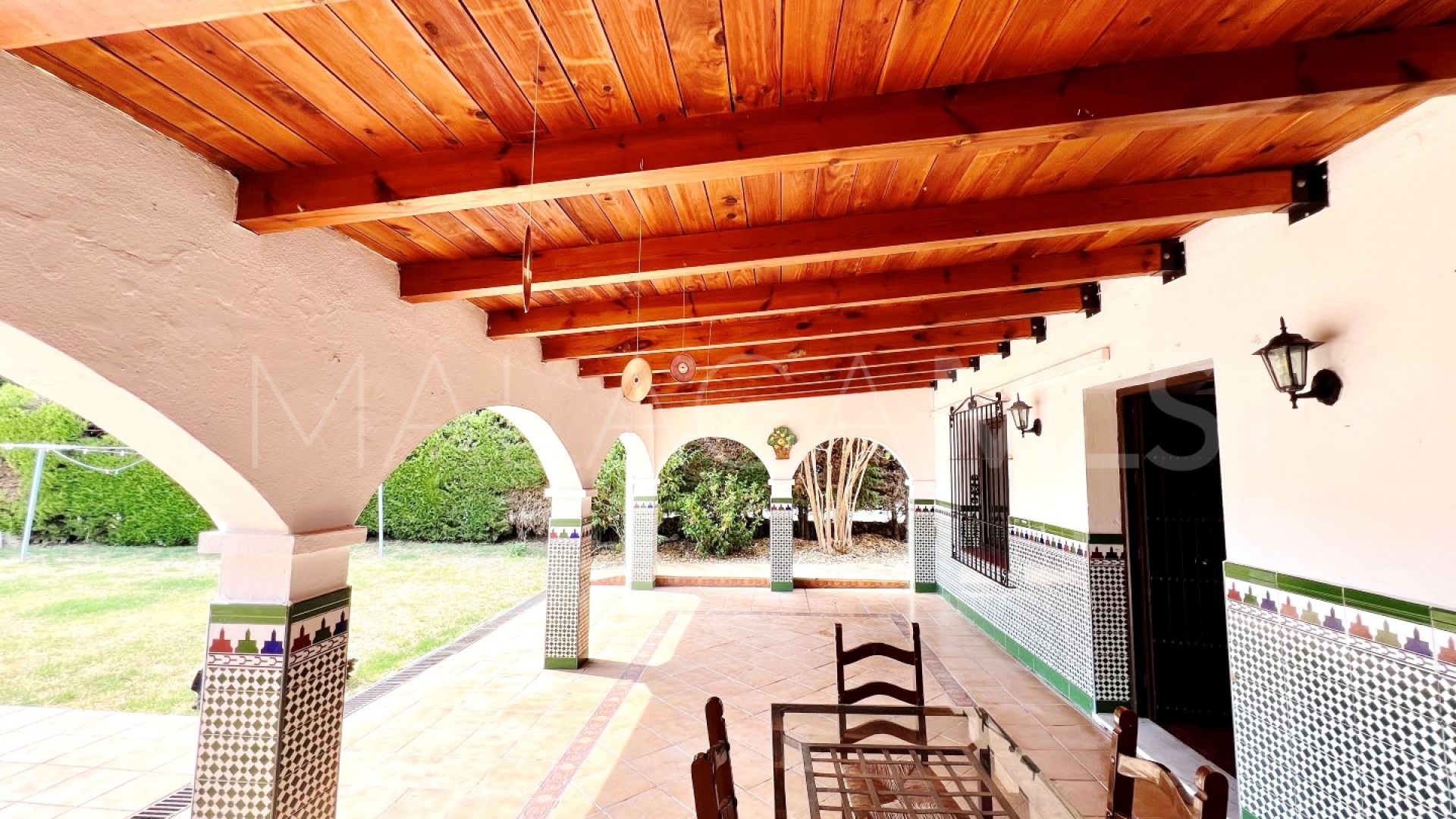Finca for sale in La Resina Golf