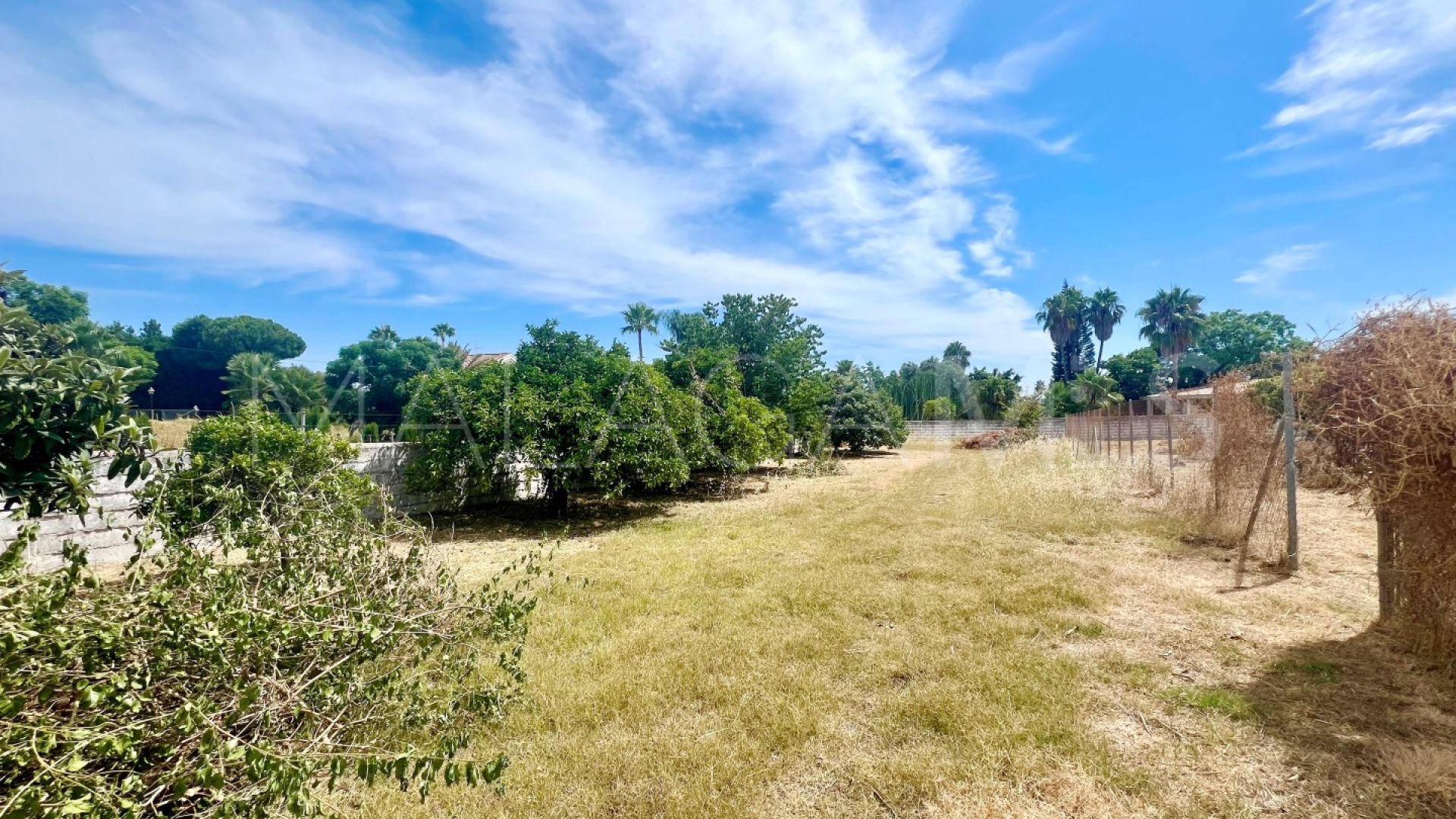 Finca for sale in La Resina Golf