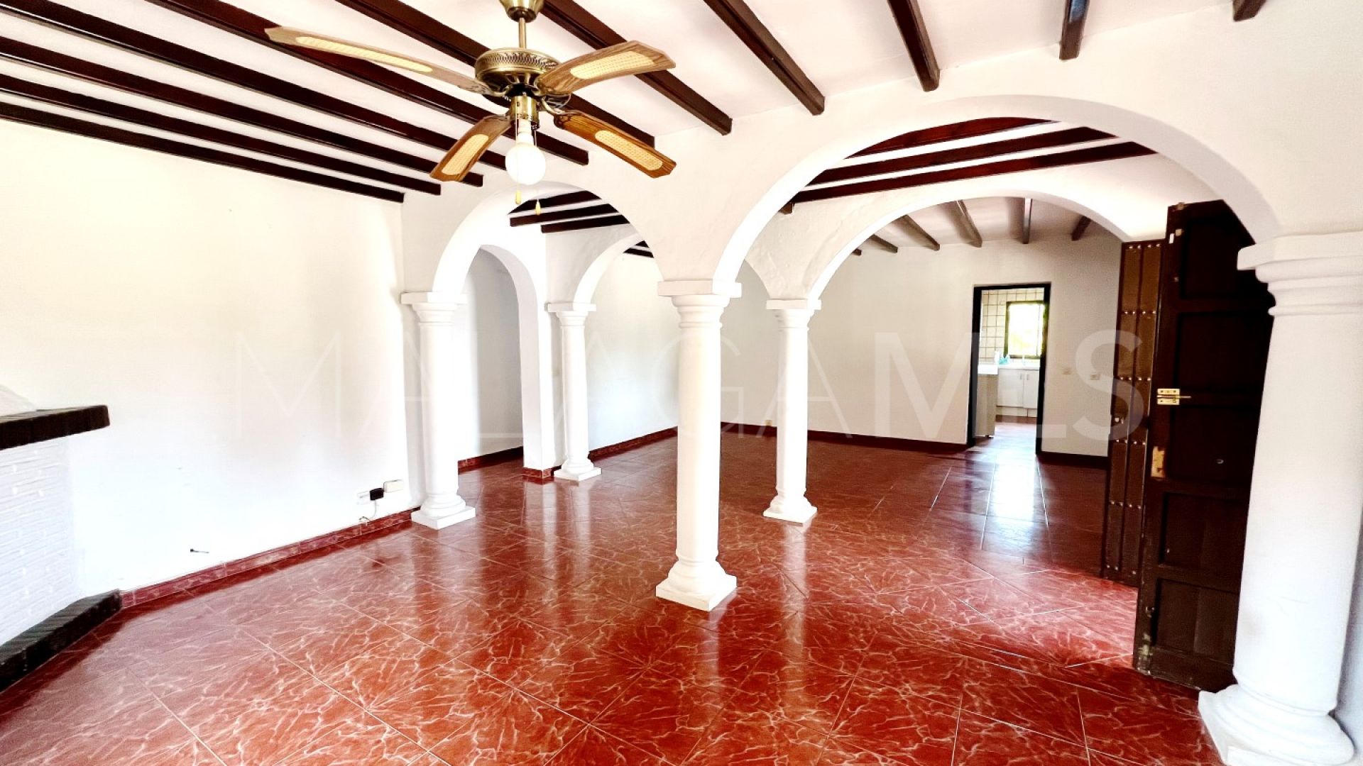 Finca for sale in La Resina Golf