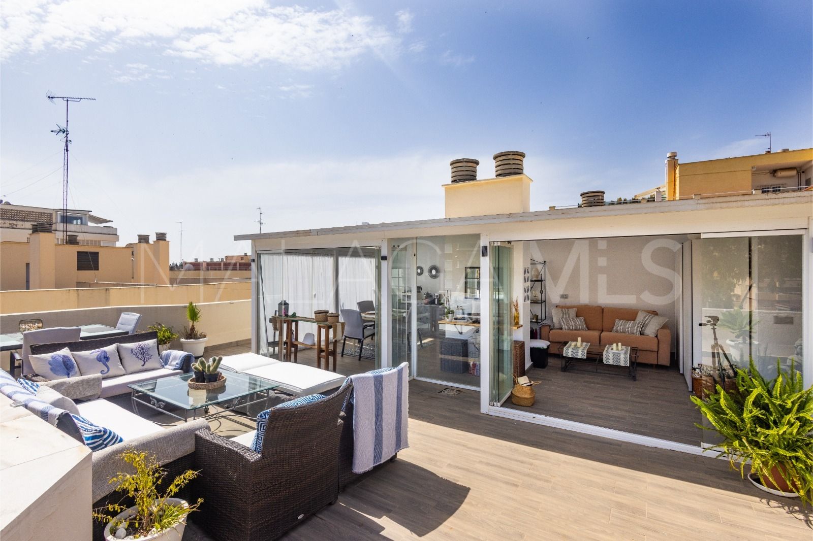 Zweistöckiges penthouse for sale in Playa de la Fontanilla
