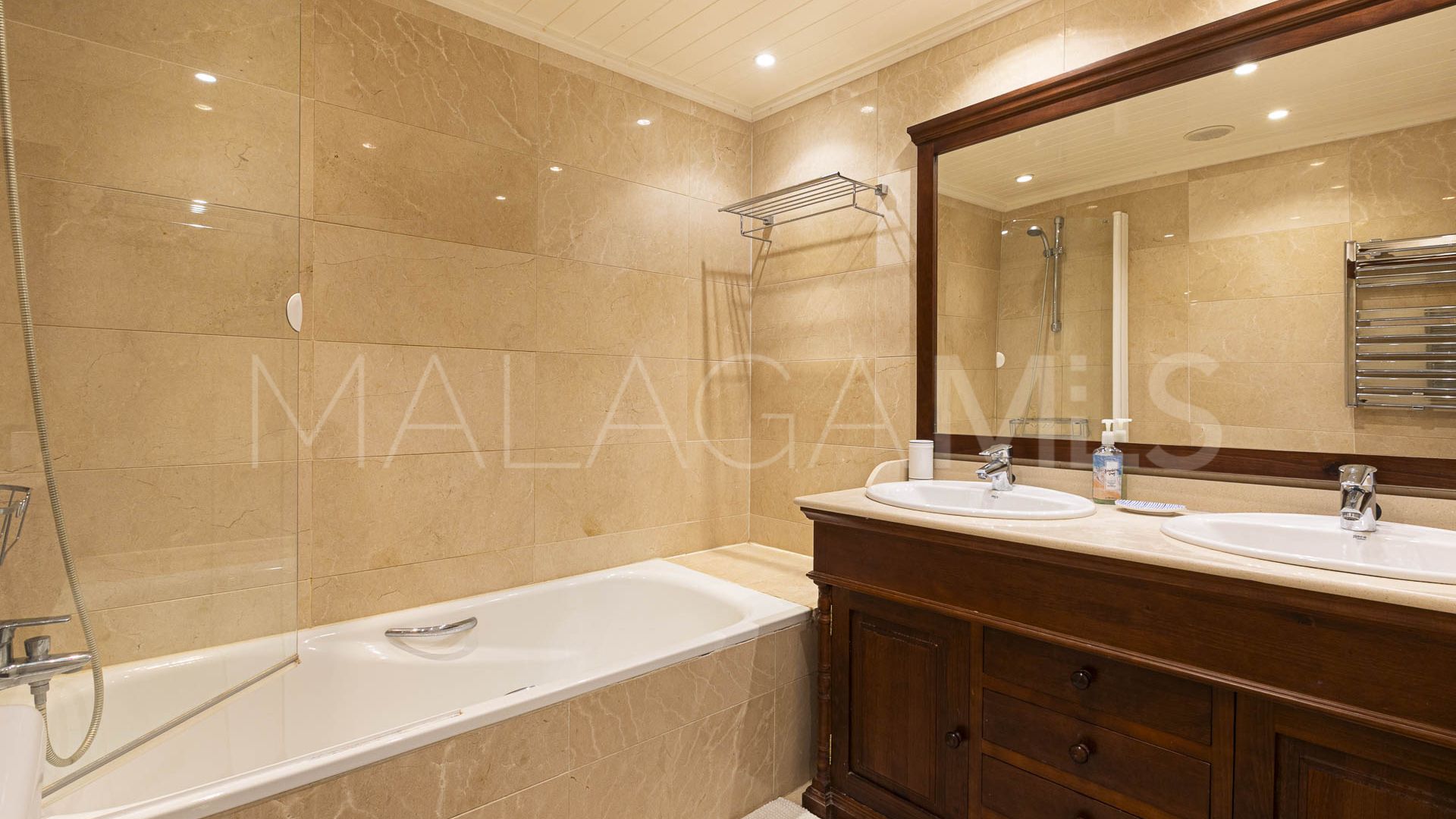 Reihenhaus for sale in Los Almendros