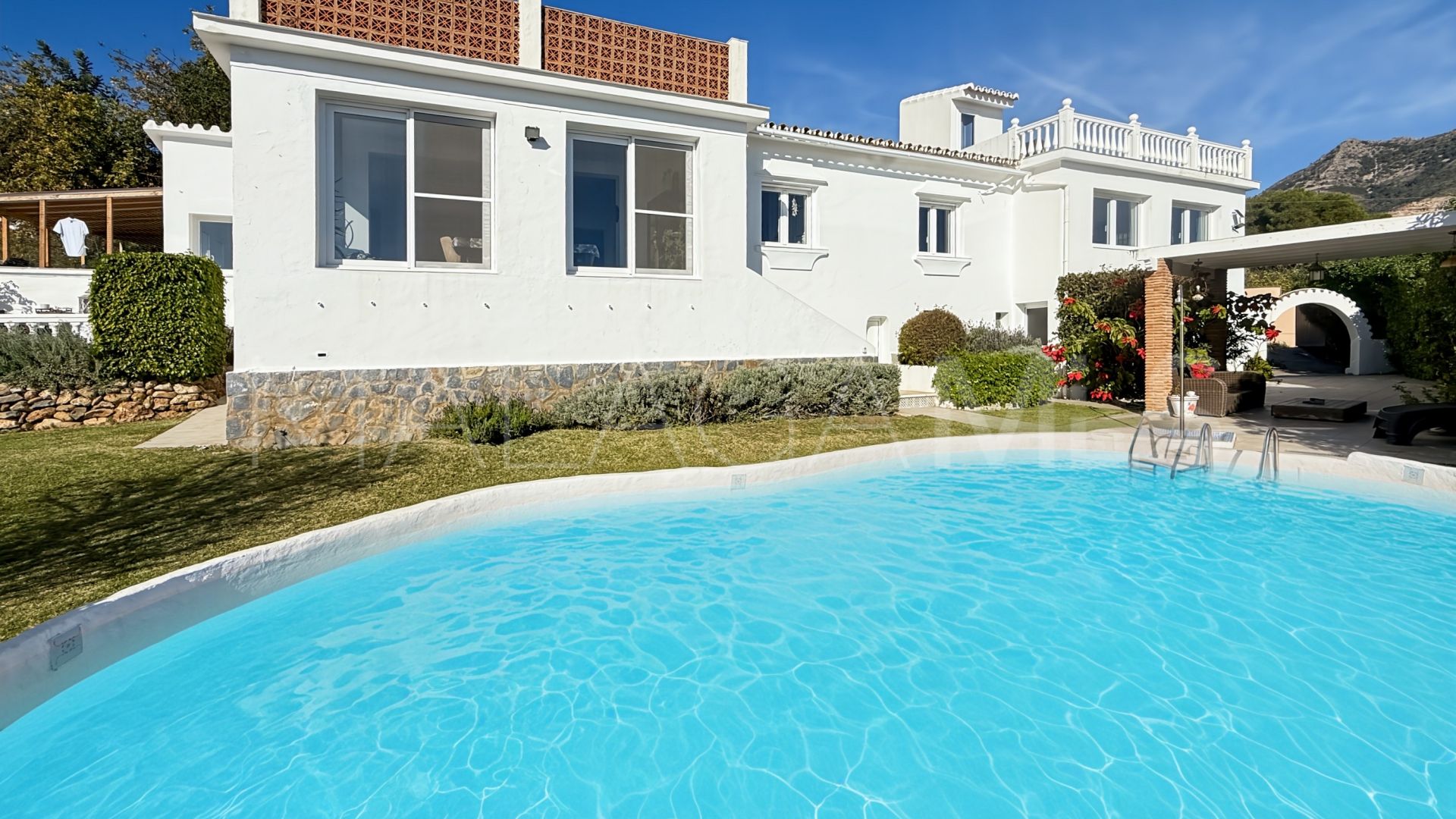 Villa for sale in Benalmadena Pueblo