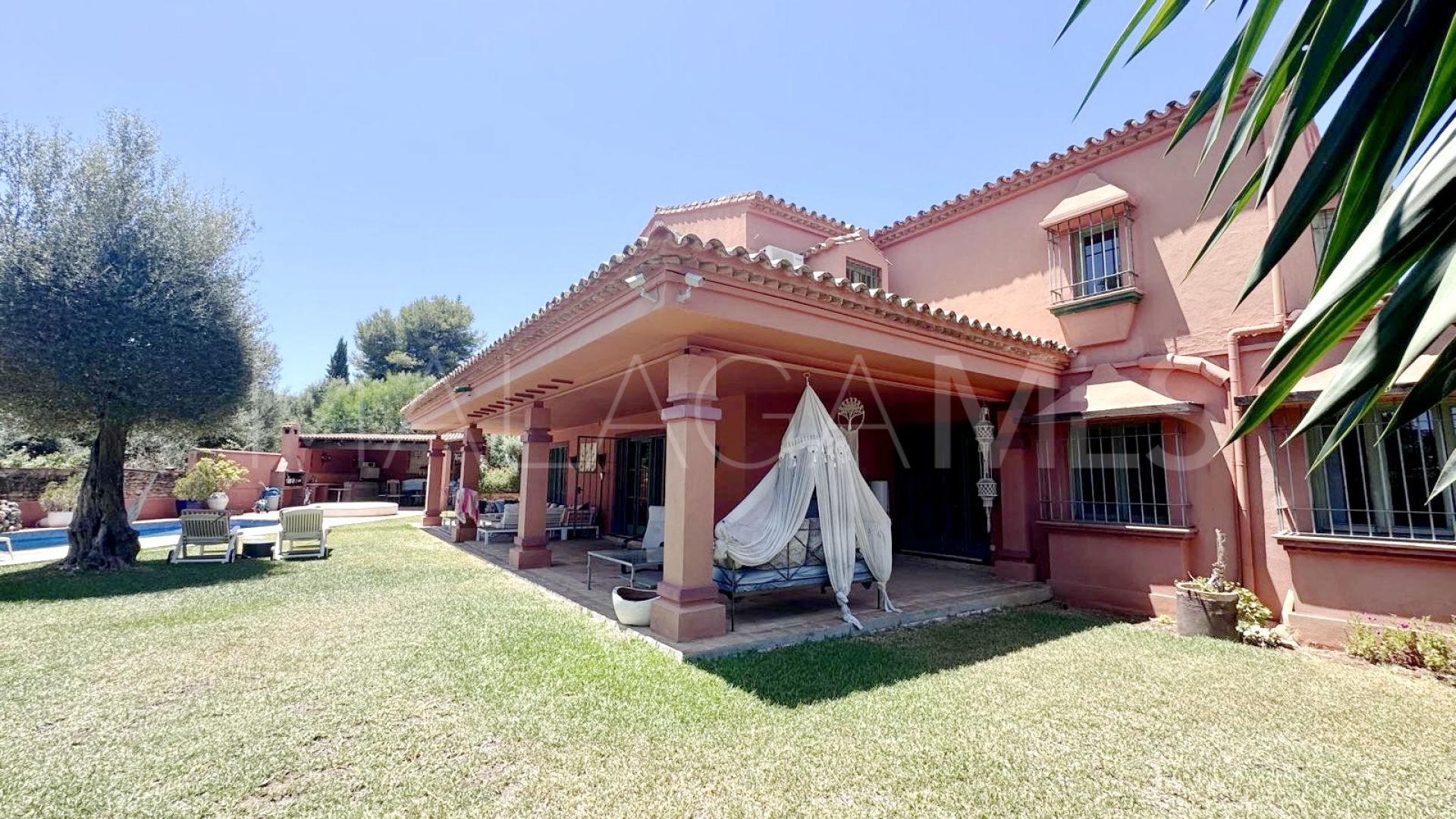 Villa for sale in Atalaya de Rio Verde with 6 bedrooms