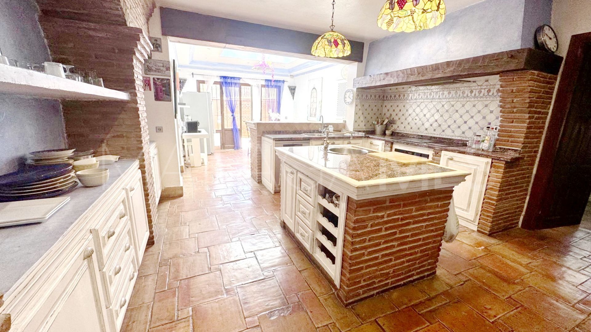 Villa for sale in Atalaya de Rio Verde with 6 bedrooms