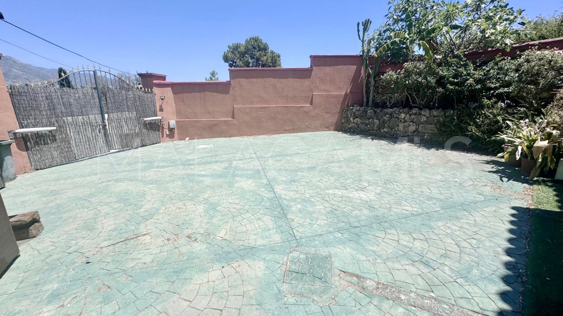 Villa for sale in Atalaya de Rio Verde with 6 bedrooms