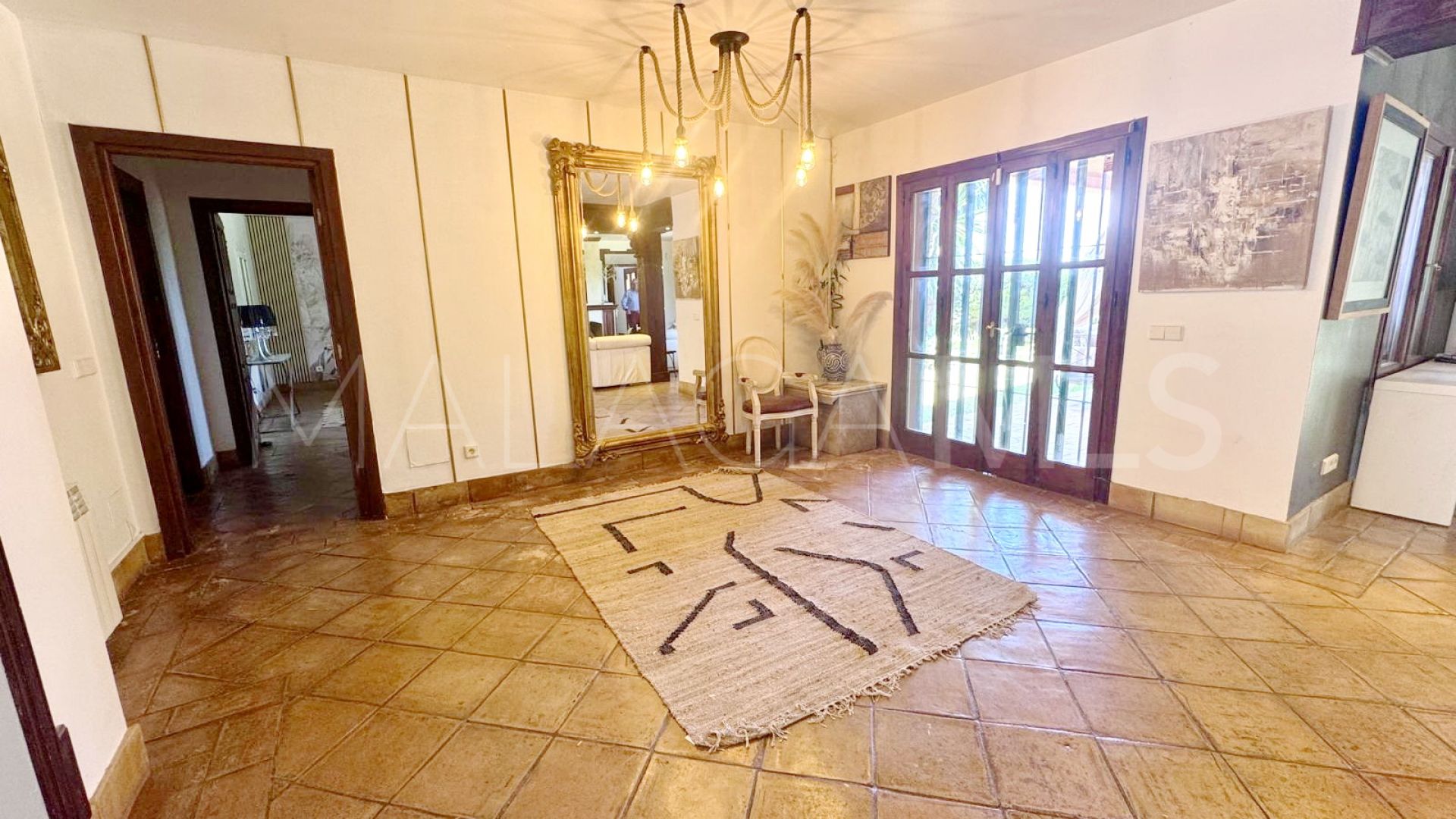 Villa for sale in Atalaya de Rio Verde with 6 bedrooms