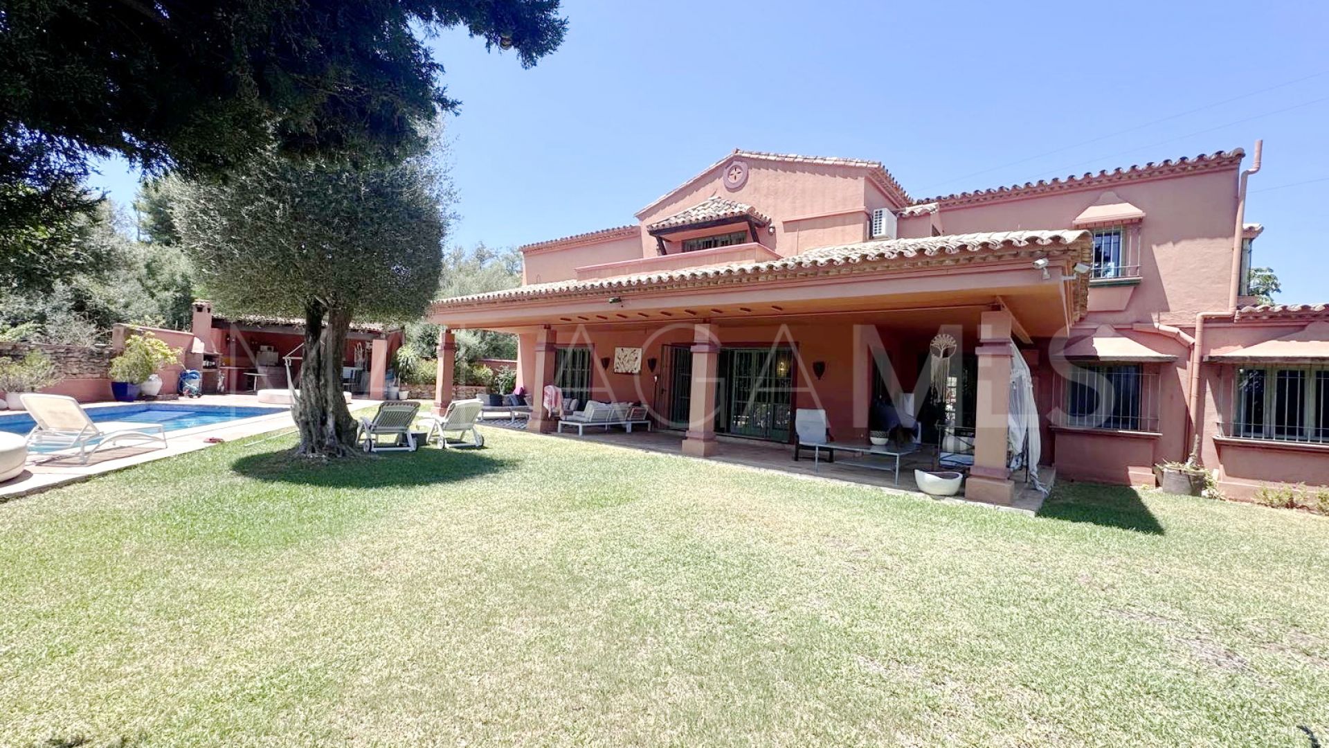 Villa for sale in Atalaya de Rio Verde with 6 bedrooms
