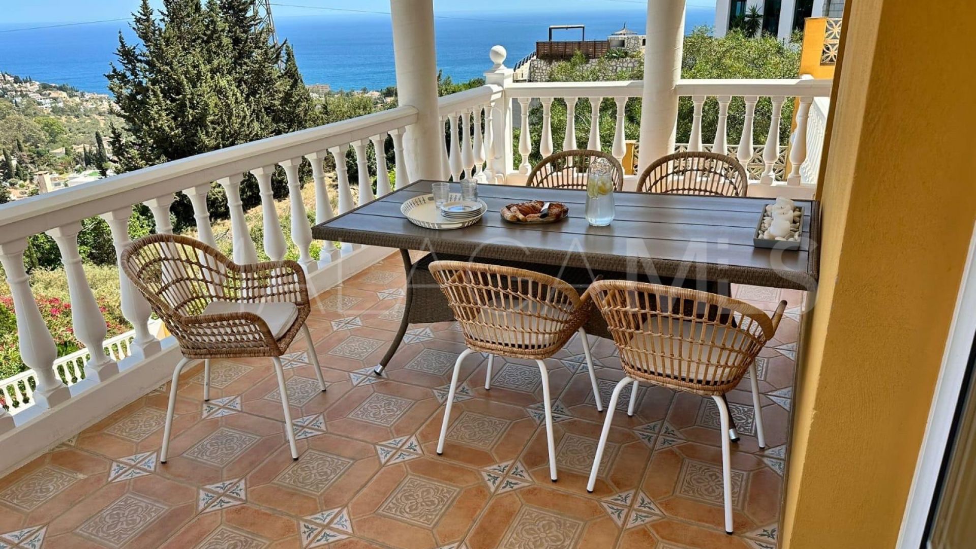 Villa for sale in Benalmadena Pueblo