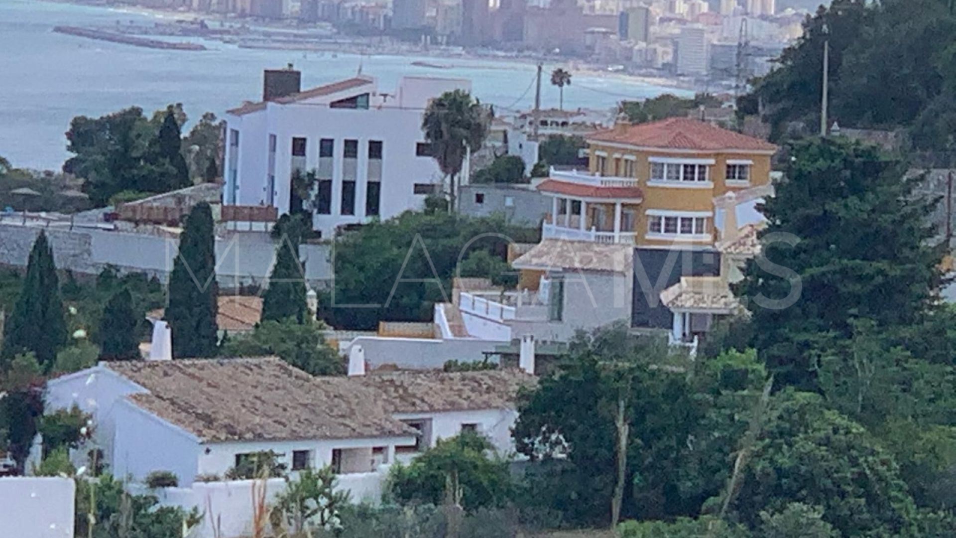 Villa for sale in Benalmadena Pueblo