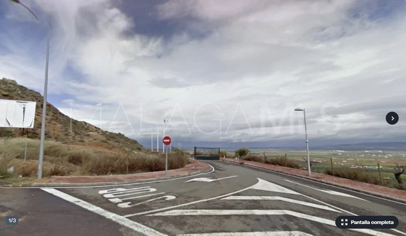 Terrain for sale in Antequera