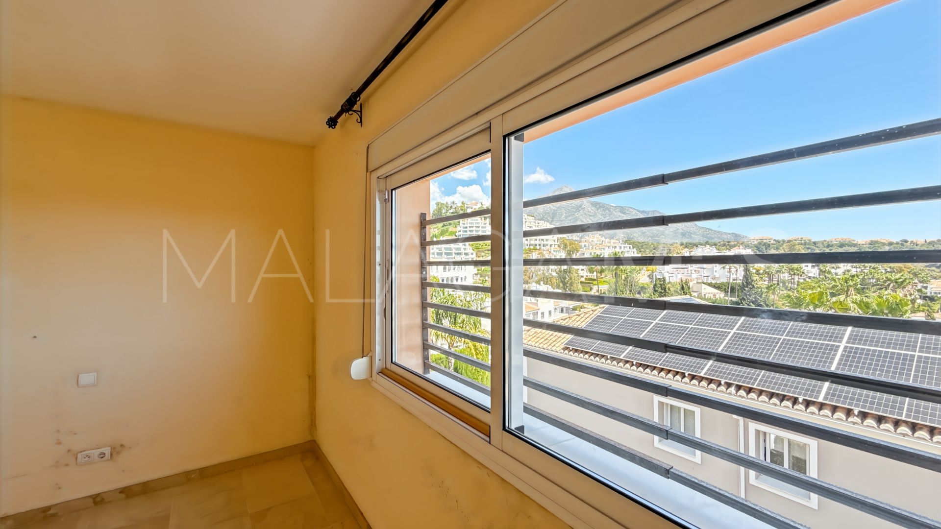 Maison for sale in Los Naranjos
