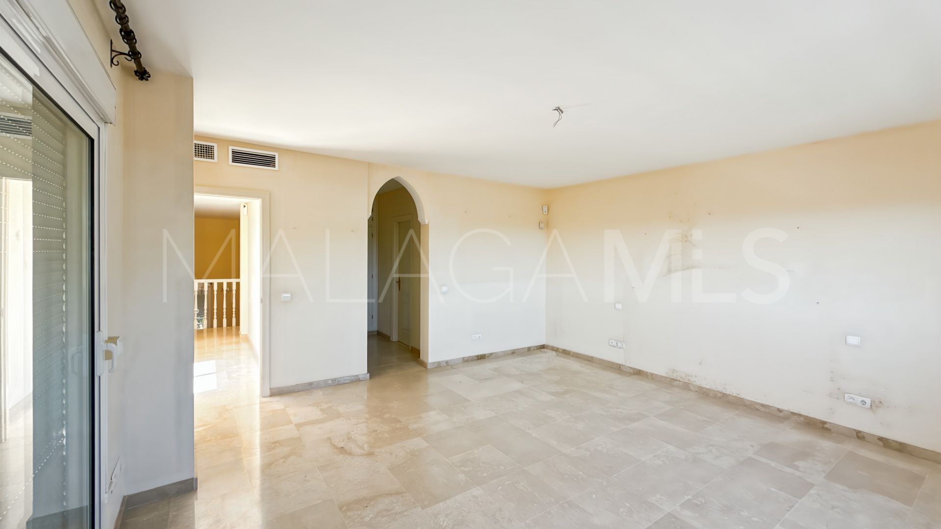 Maison for sale in Los Naranjos