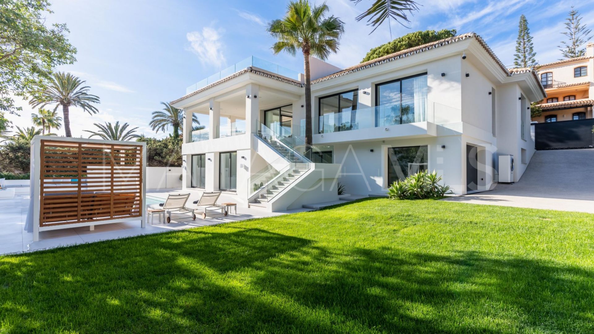 Marbesa, villa for sale