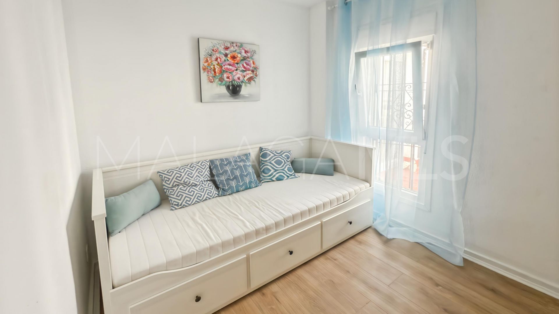 For sale 3 bedrooms duplex penthouse in Elviria