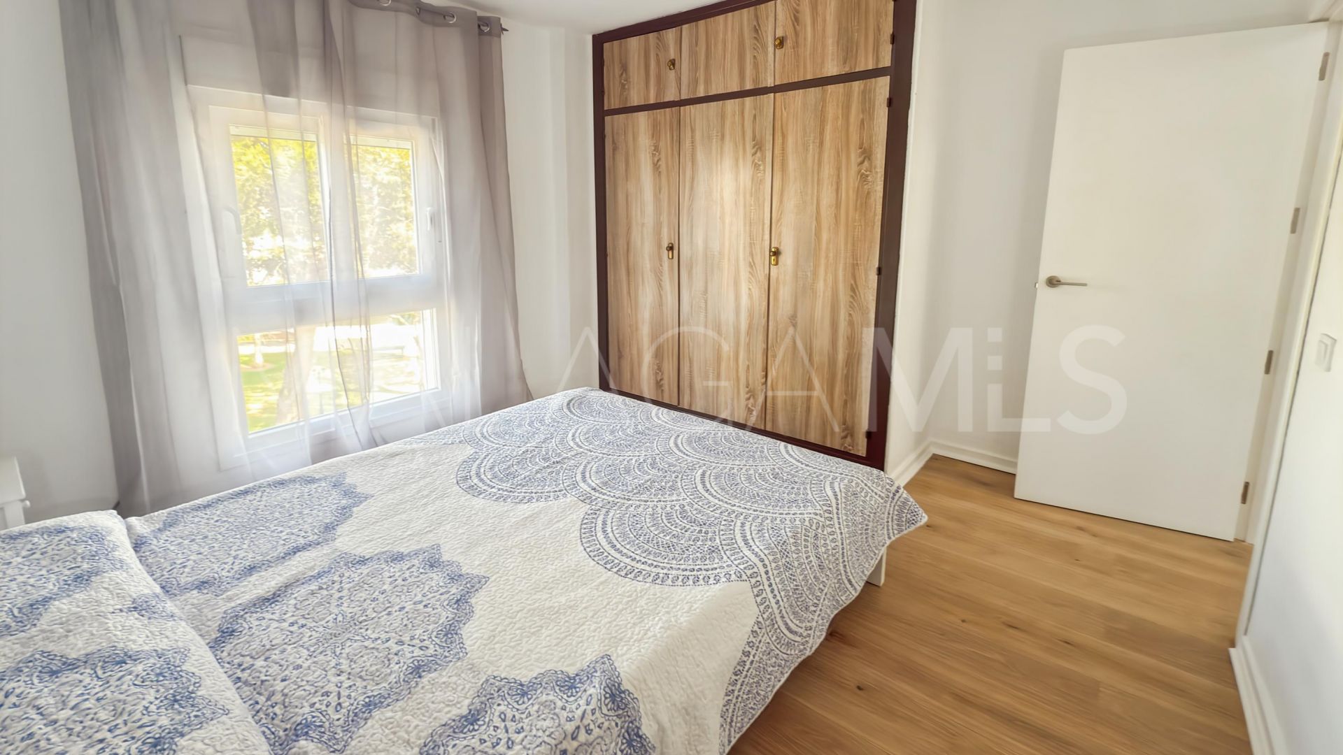 For sale 3 bedrooms duplex penthouse in Elviria