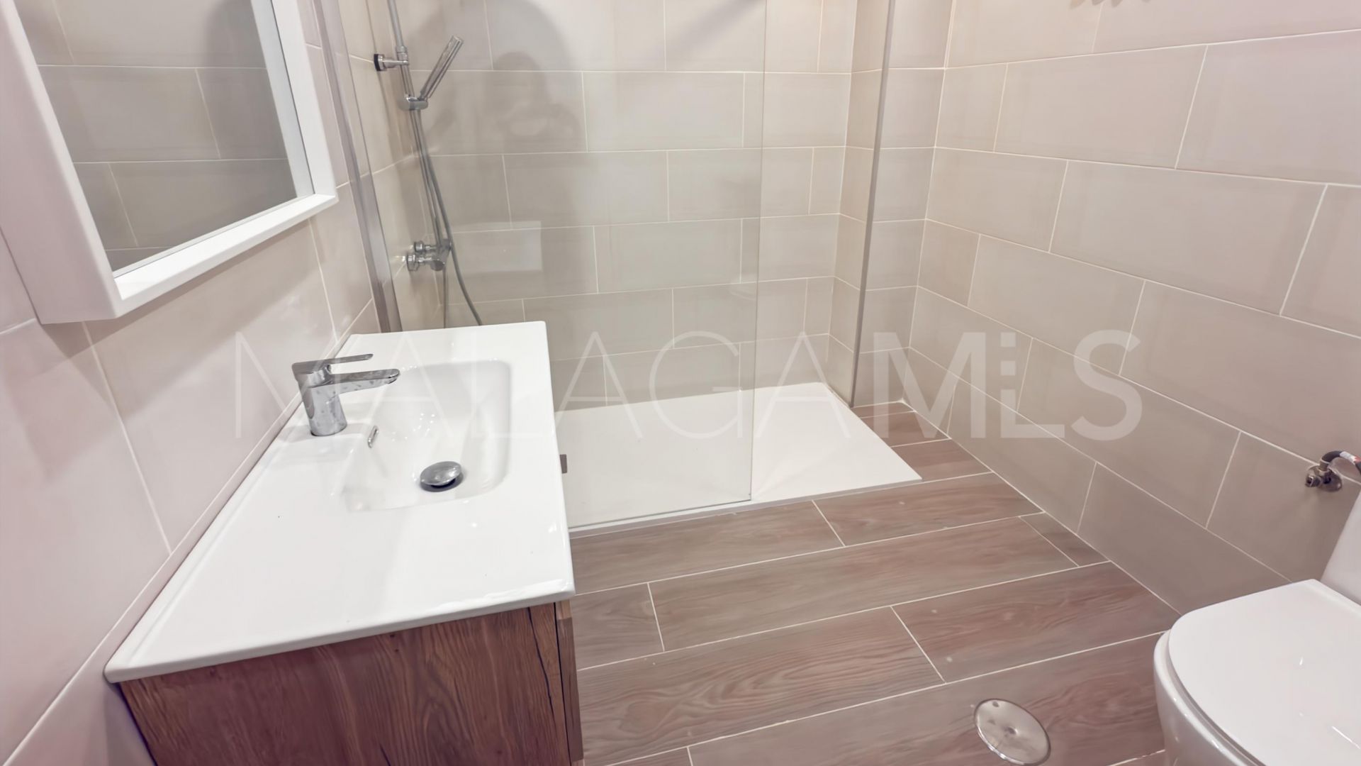 For sale 3 bedrooms duplex penthouse in Elviria