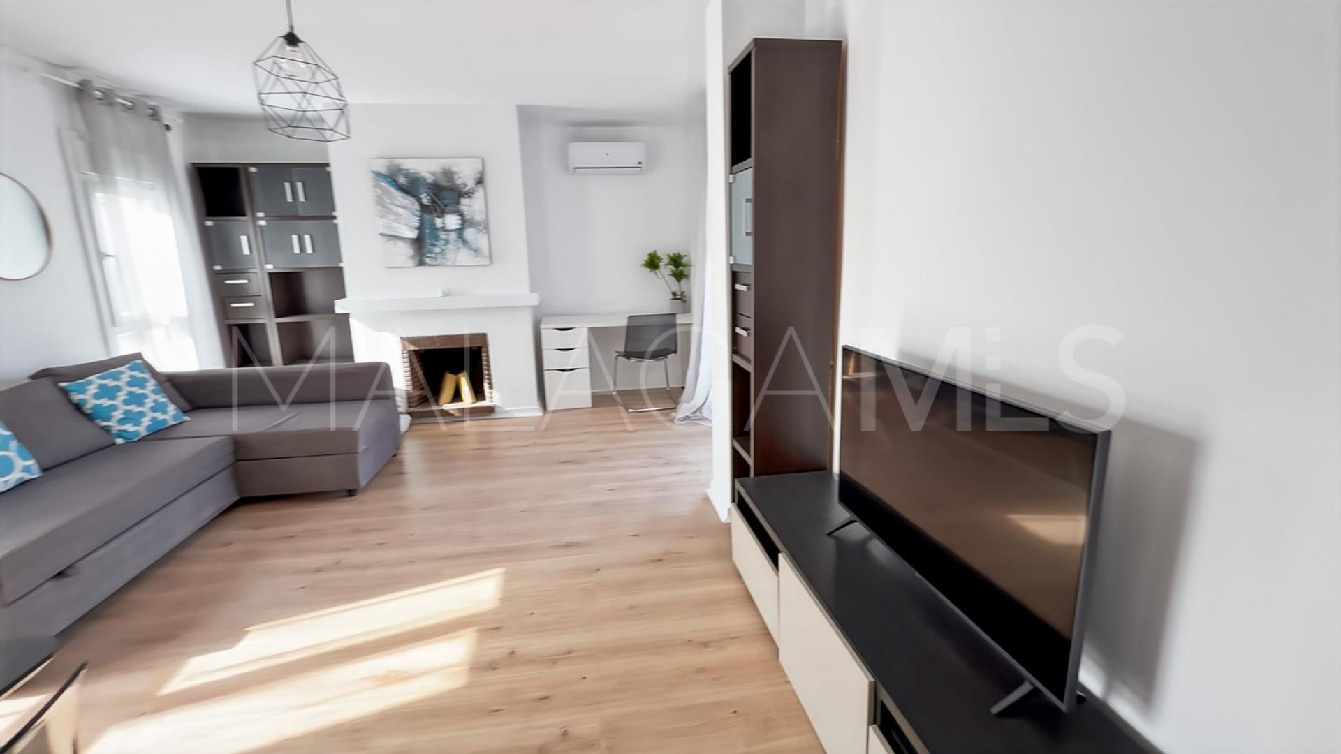 For sale 3 bedrooms duplex penthouse in Elviria