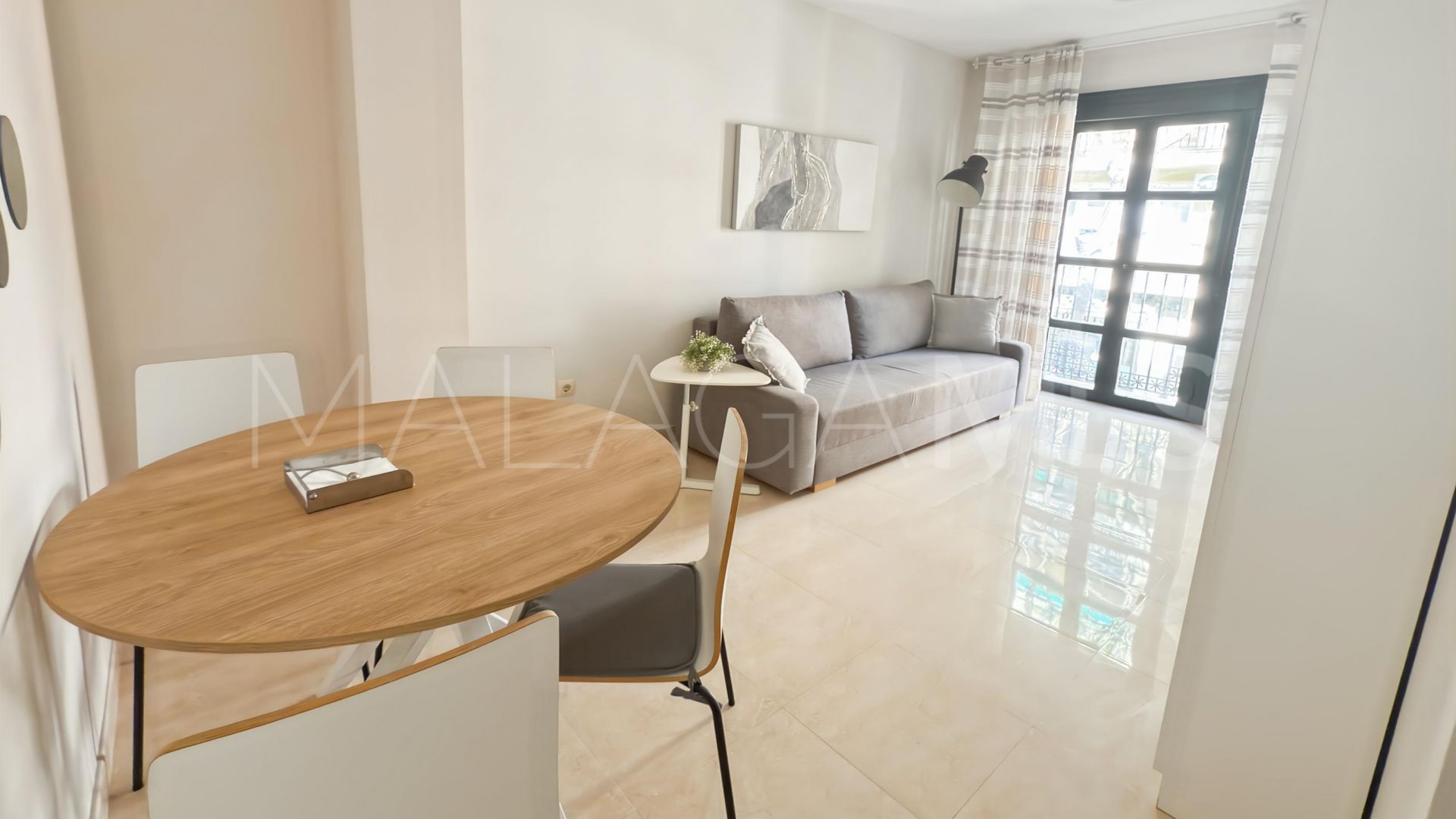Buy apartamento in Los Boliches