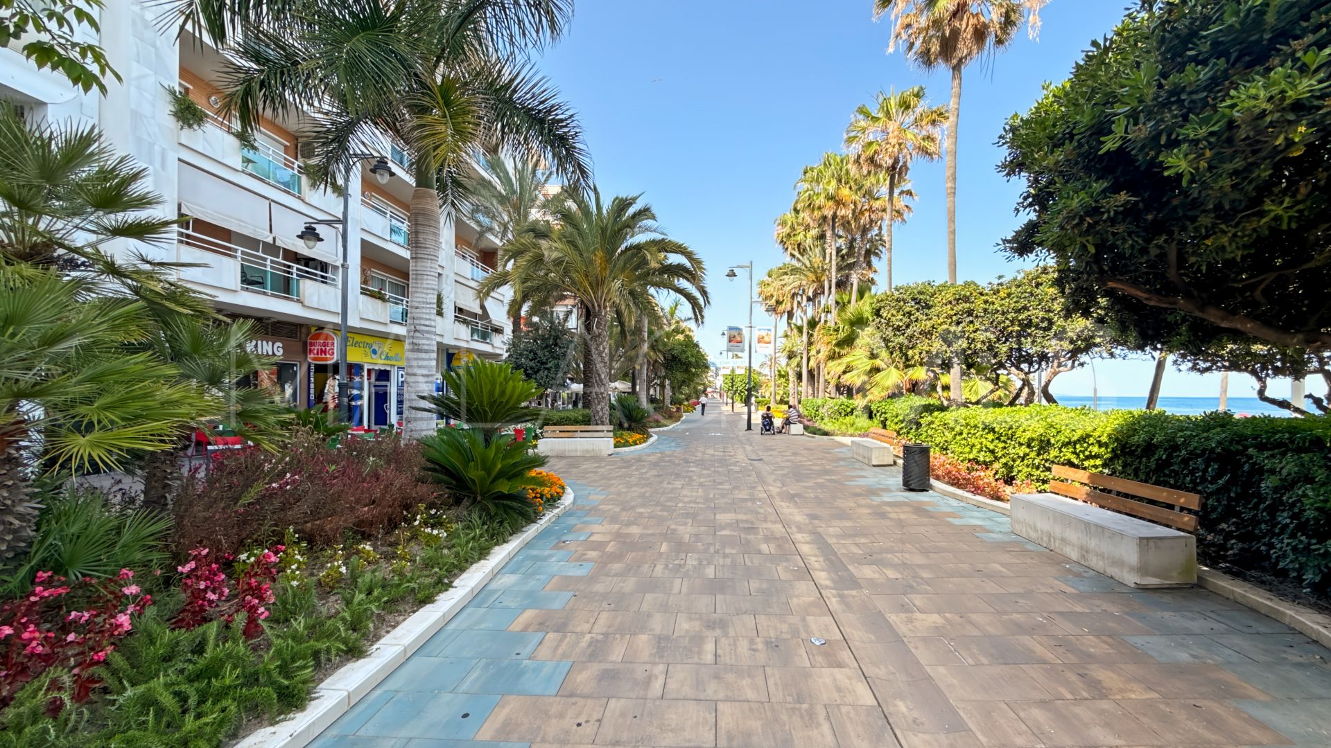 Appartement for sale in Estepona Puerto