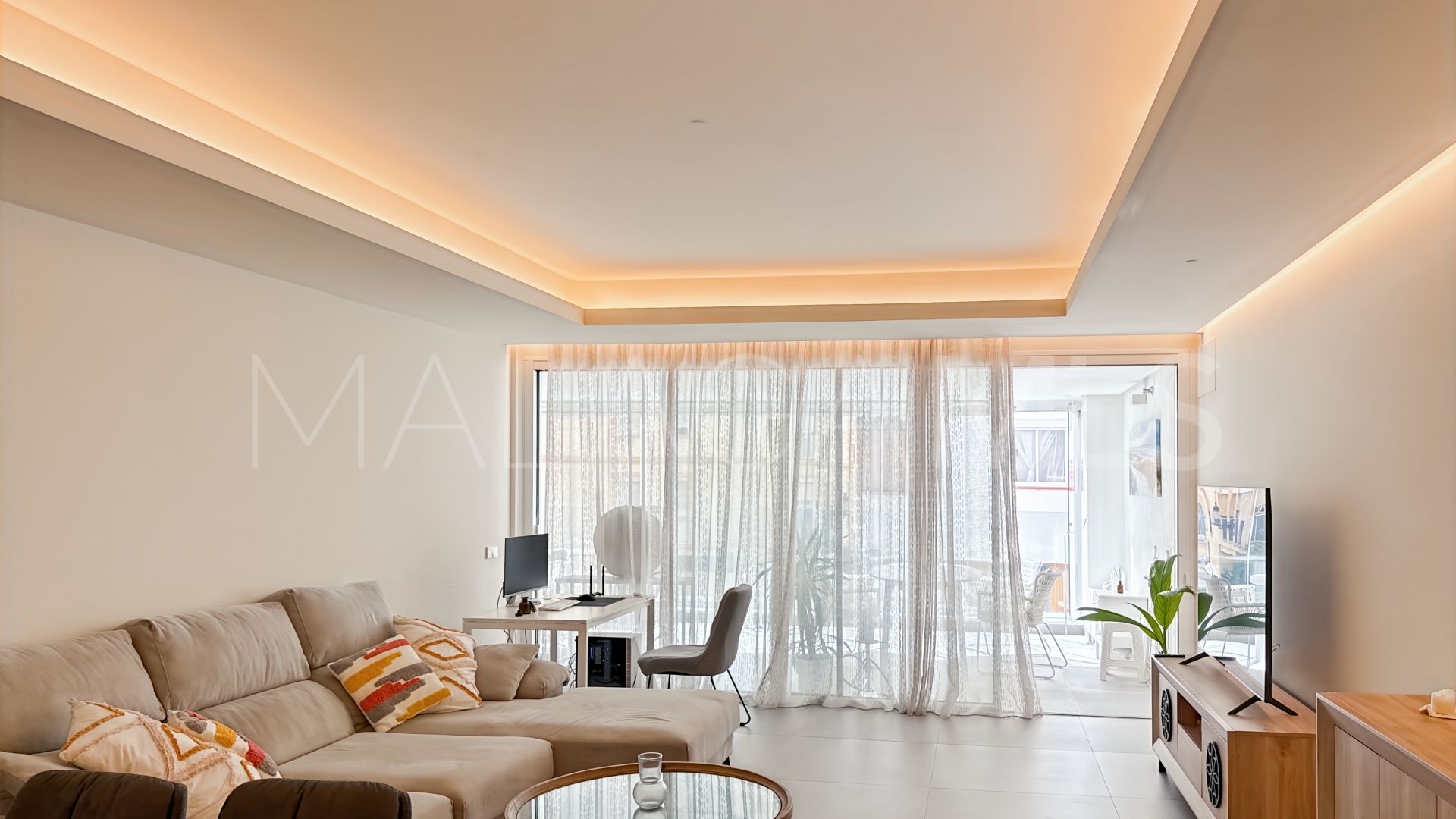 Appartement for sale in Estepona Puerto