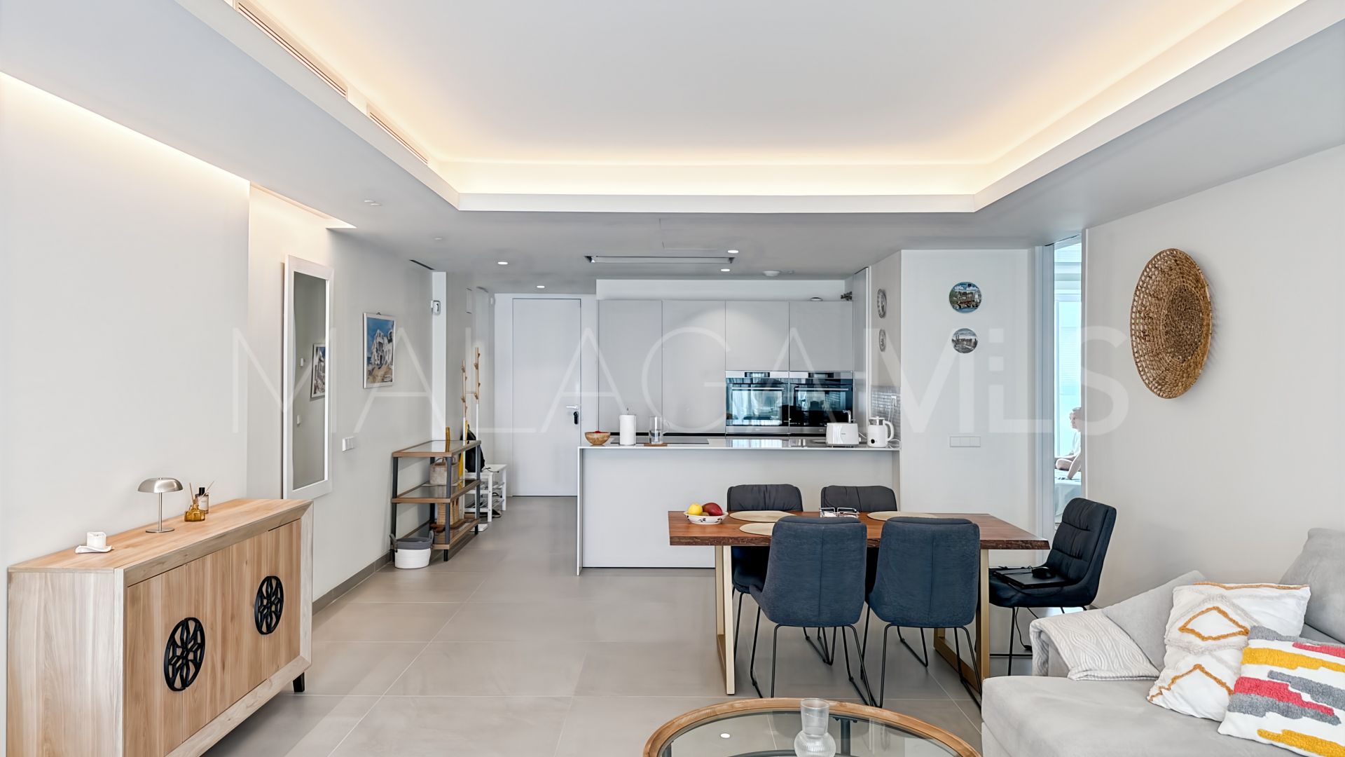 Appartement for sale in Estepona Puerto
