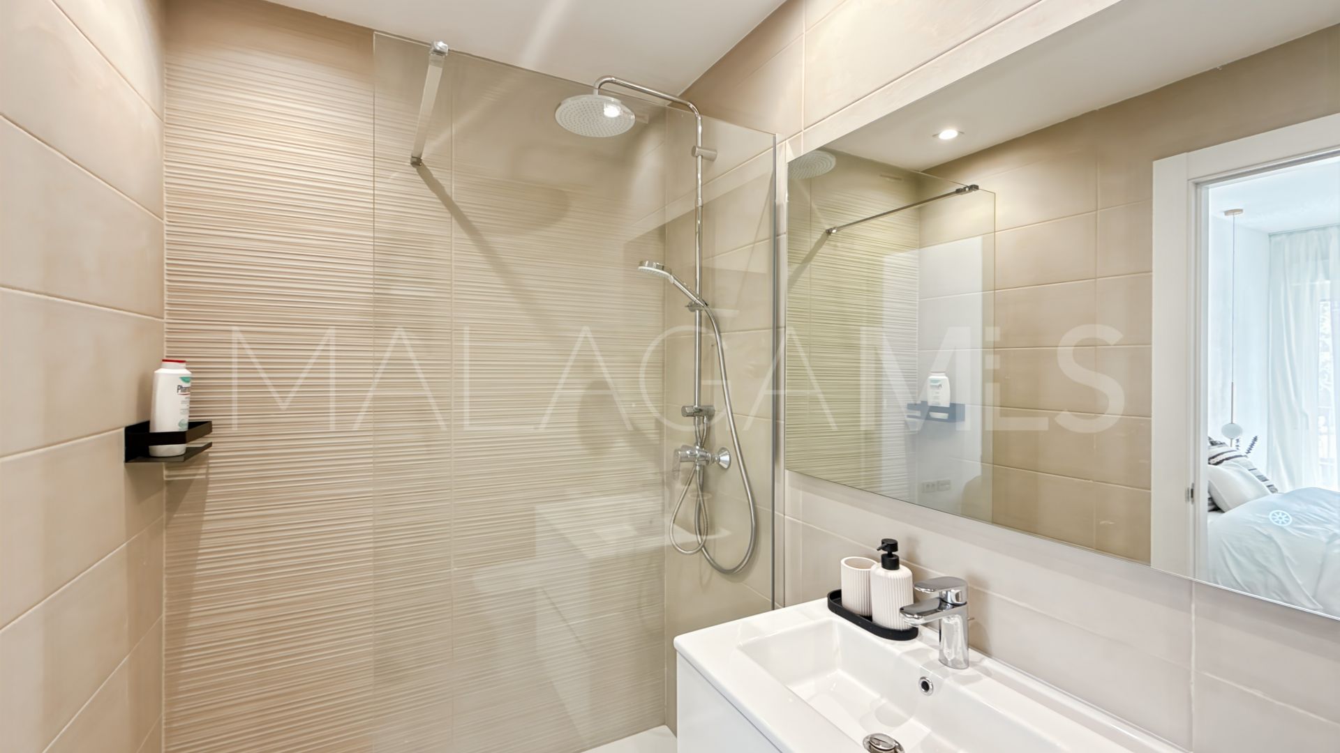 2 bedrooms apartment in Perchel Norte - La Trinidad for sale