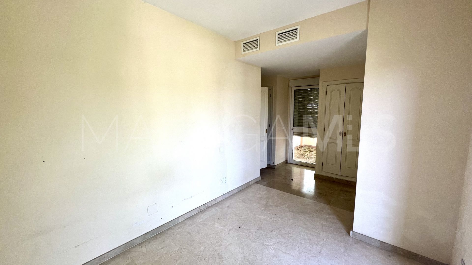 Villa for sale in Los Naranjos