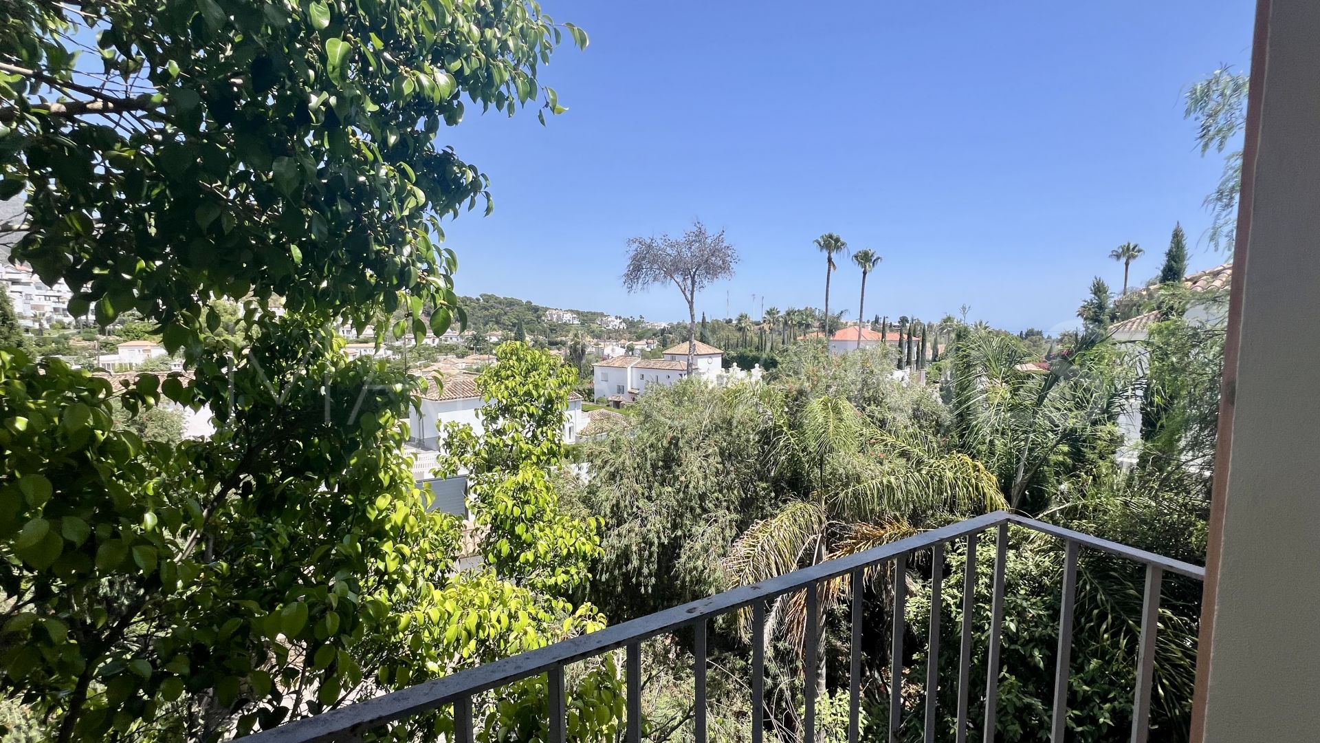 Villa for sale in Los Naranjos