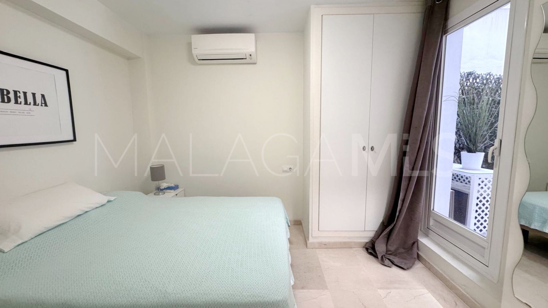 For sale Marbella Centro apartment with 2 bedrooms
