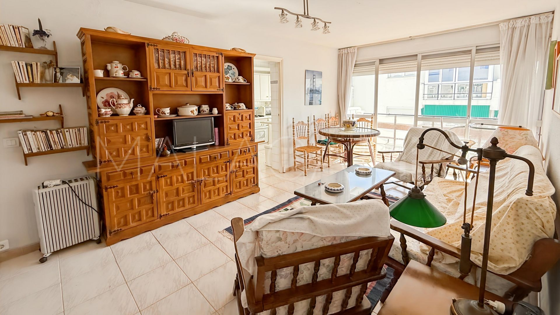 For sale flat in Estepona East