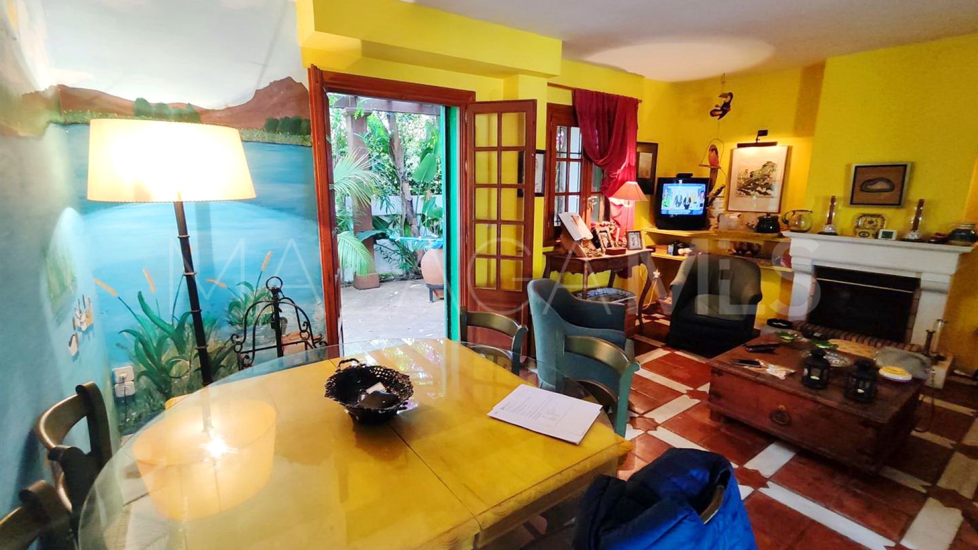 Maison de ville for sale in Guadalmina Baja