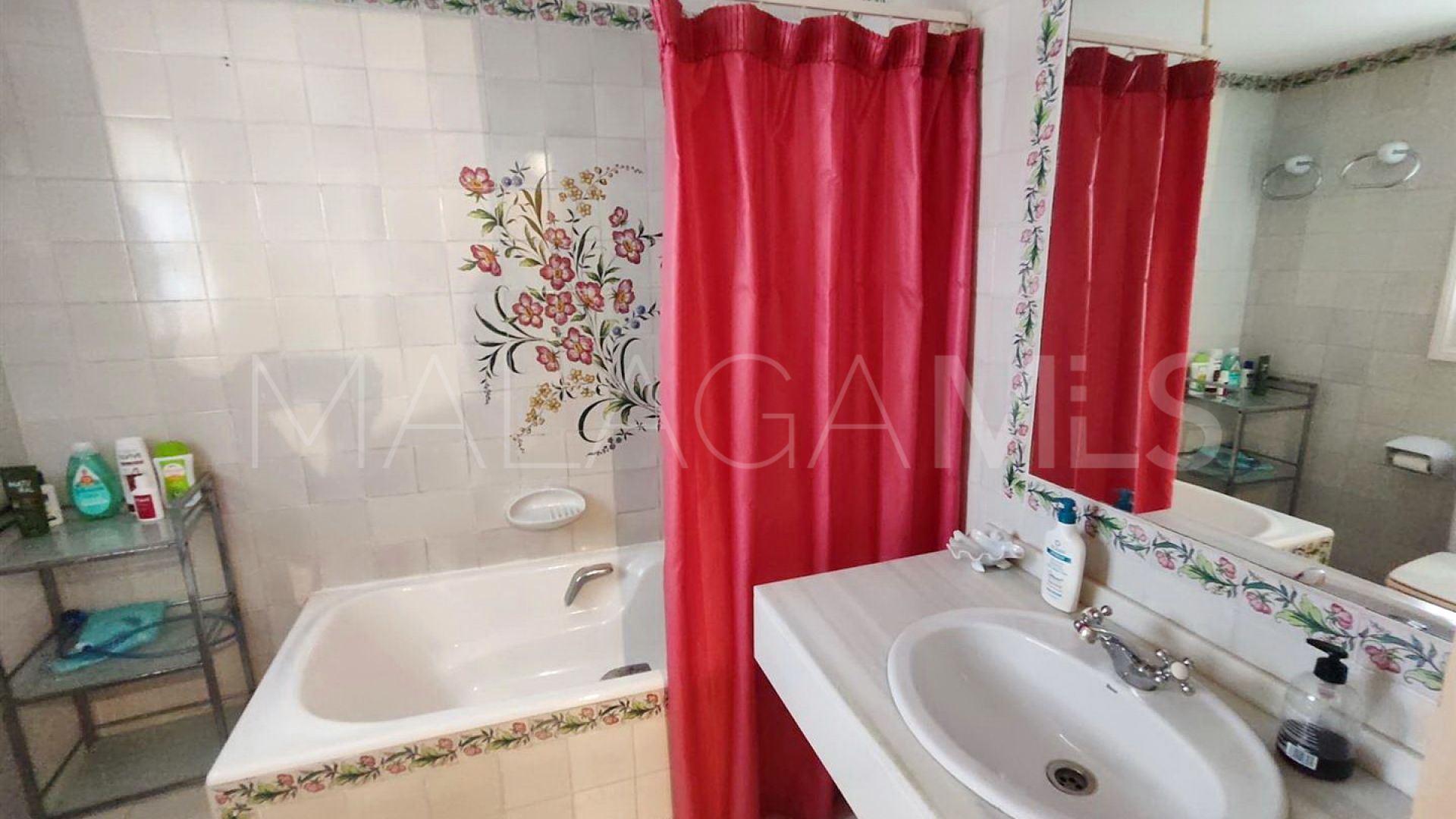 Maison de ville for sale in Guadalmina Baja