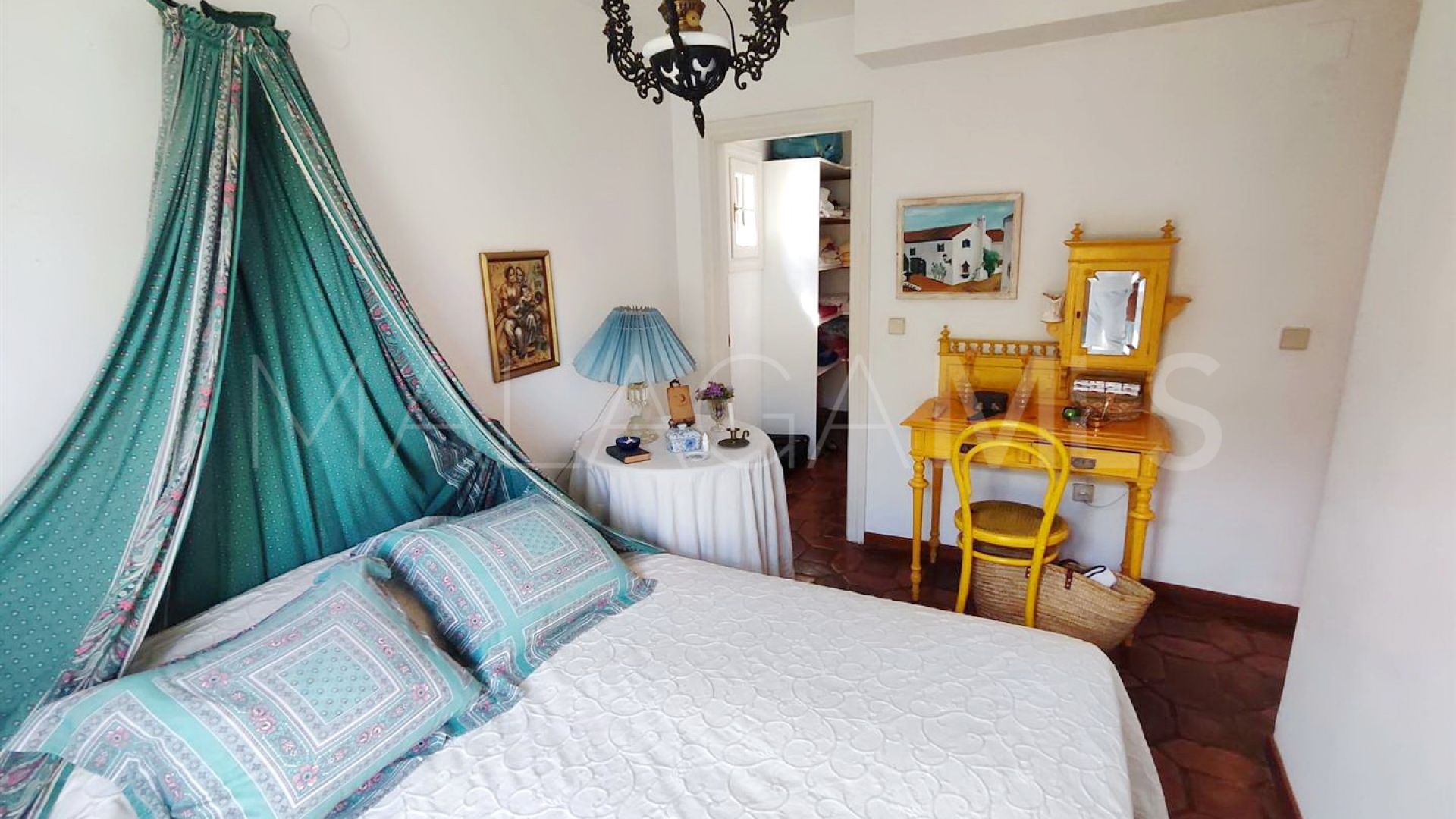 Maison de ville for sale in Guadalmina Baja