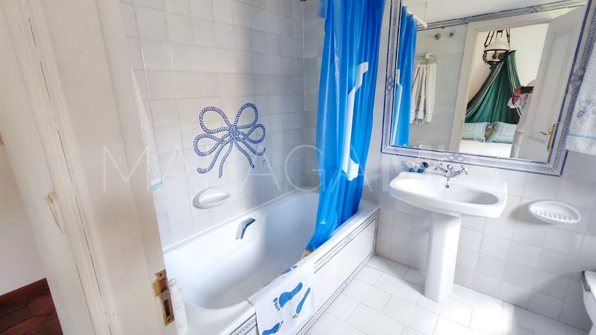 Maison de ville for sale in Guadalmina Baja