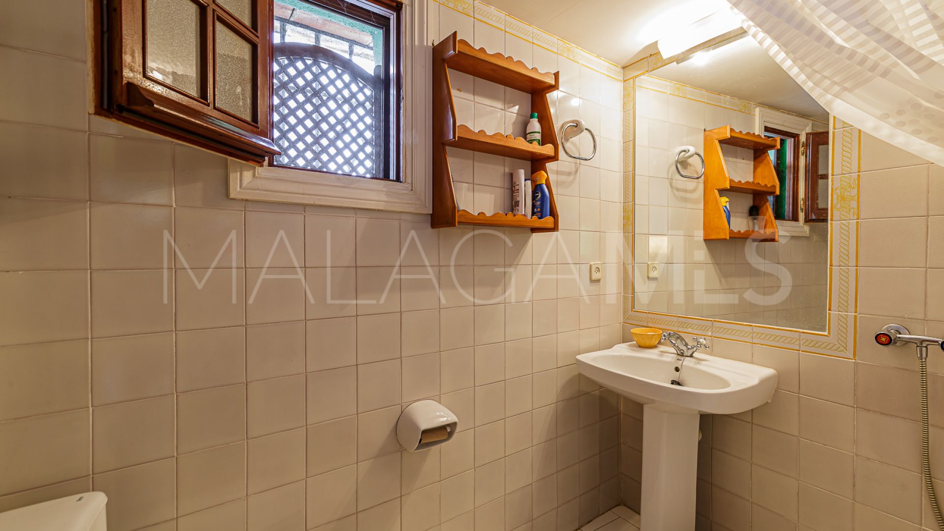 Radhus for sale in Guadalmina Baja