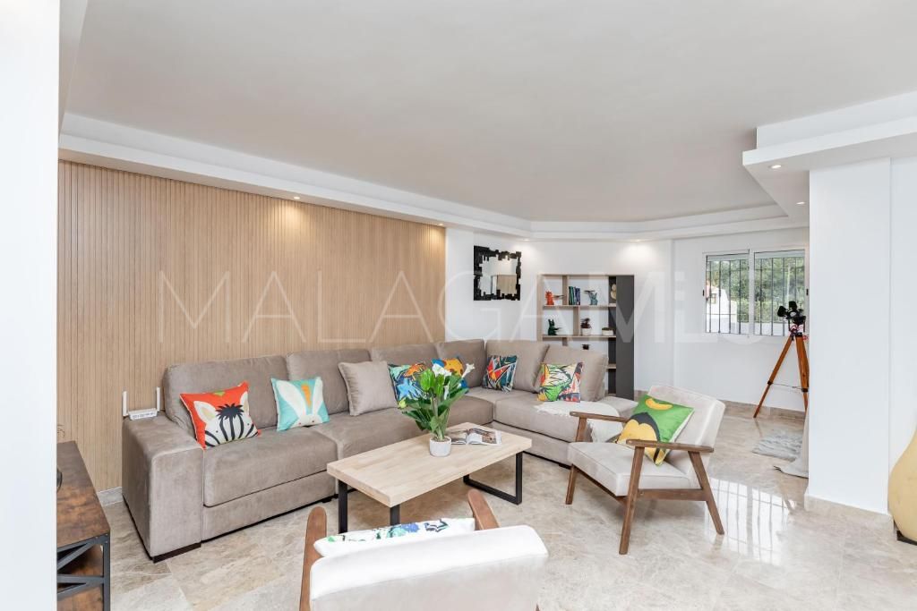 4 bedrooms Los Naranjos town house for sale