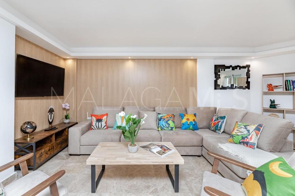 4 bedrooms Los Naranjos town house for sale