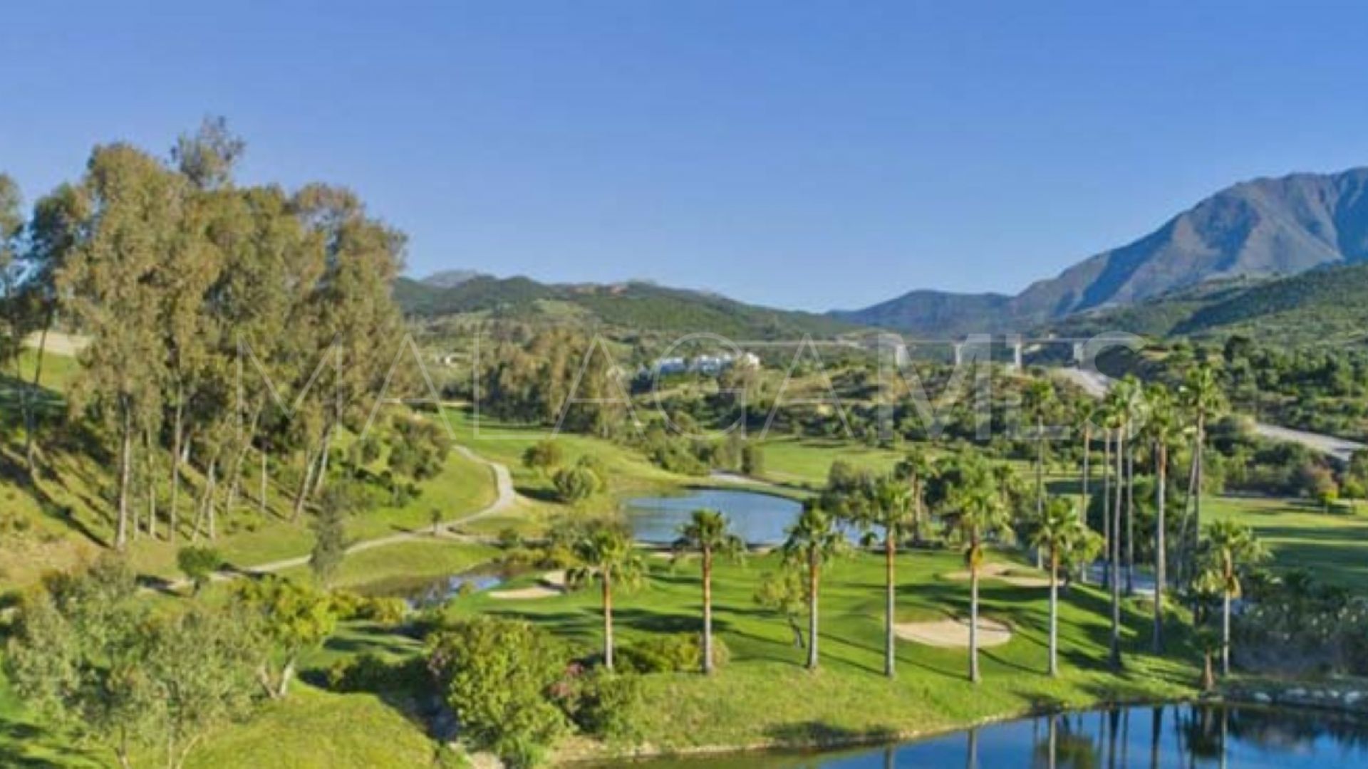 Wohnung for sale in Estepona Golf