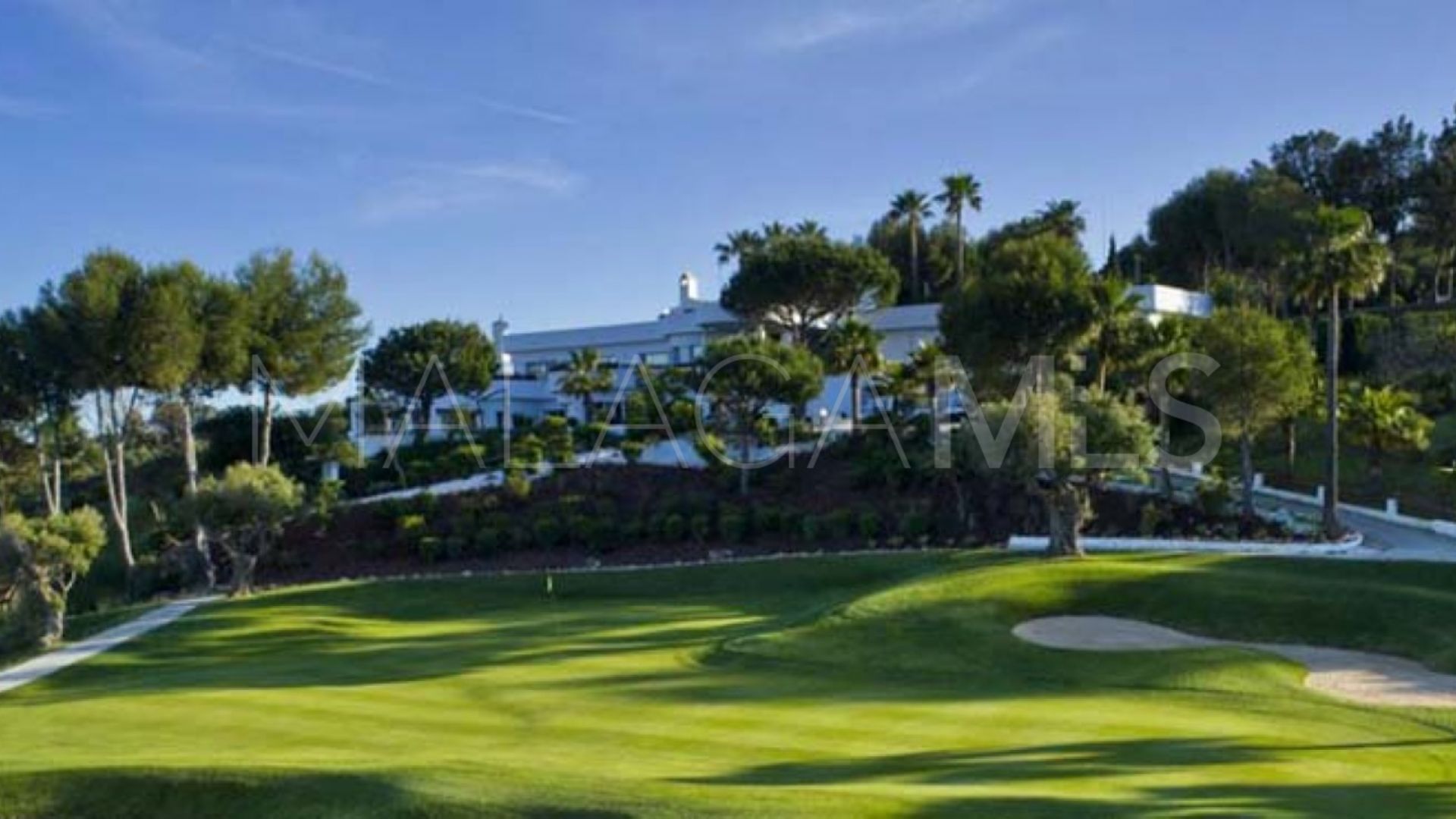 Wohnung for sale in Estepona Golf