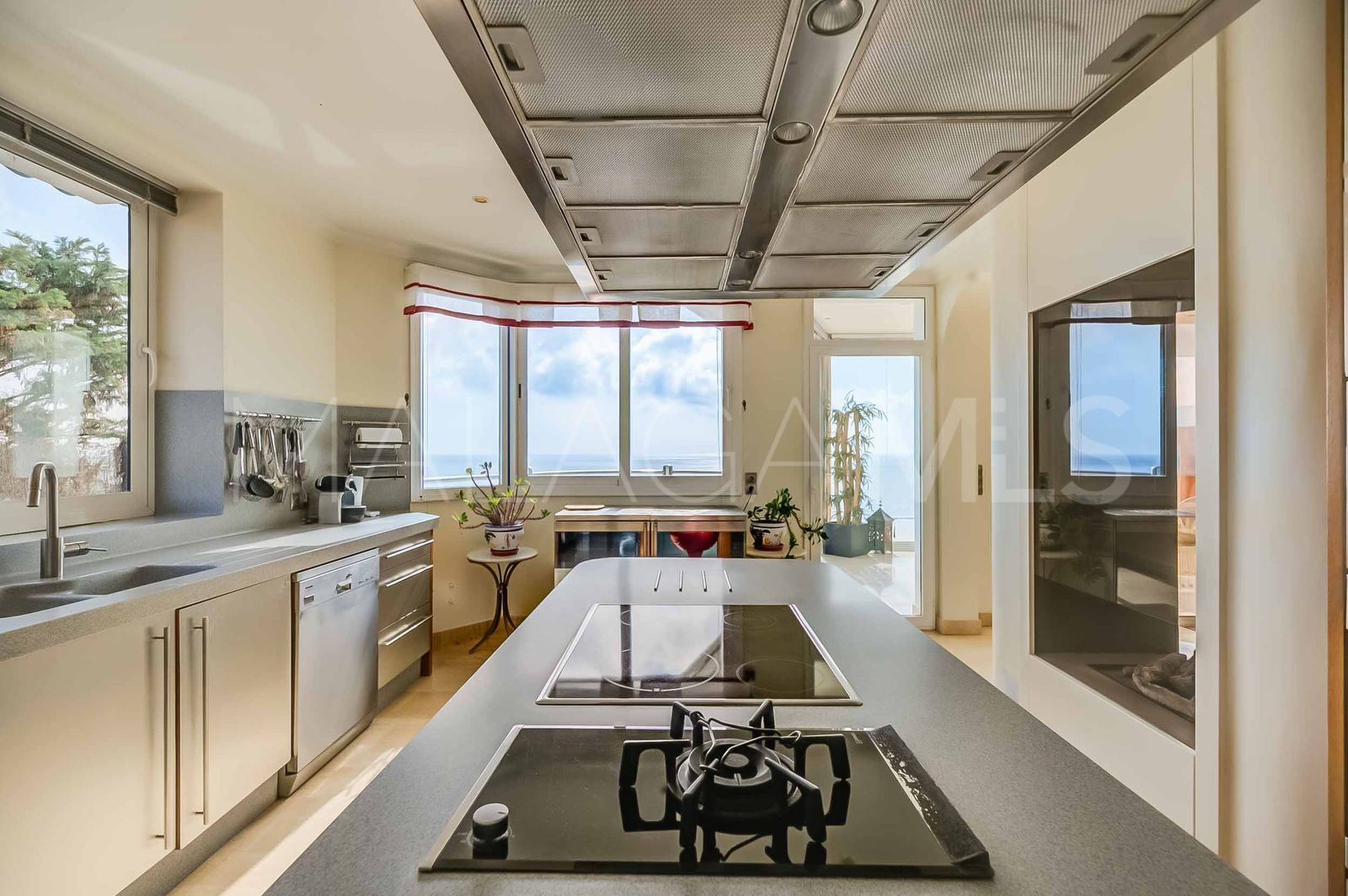 Flat for sale in Benalmadena Costa
