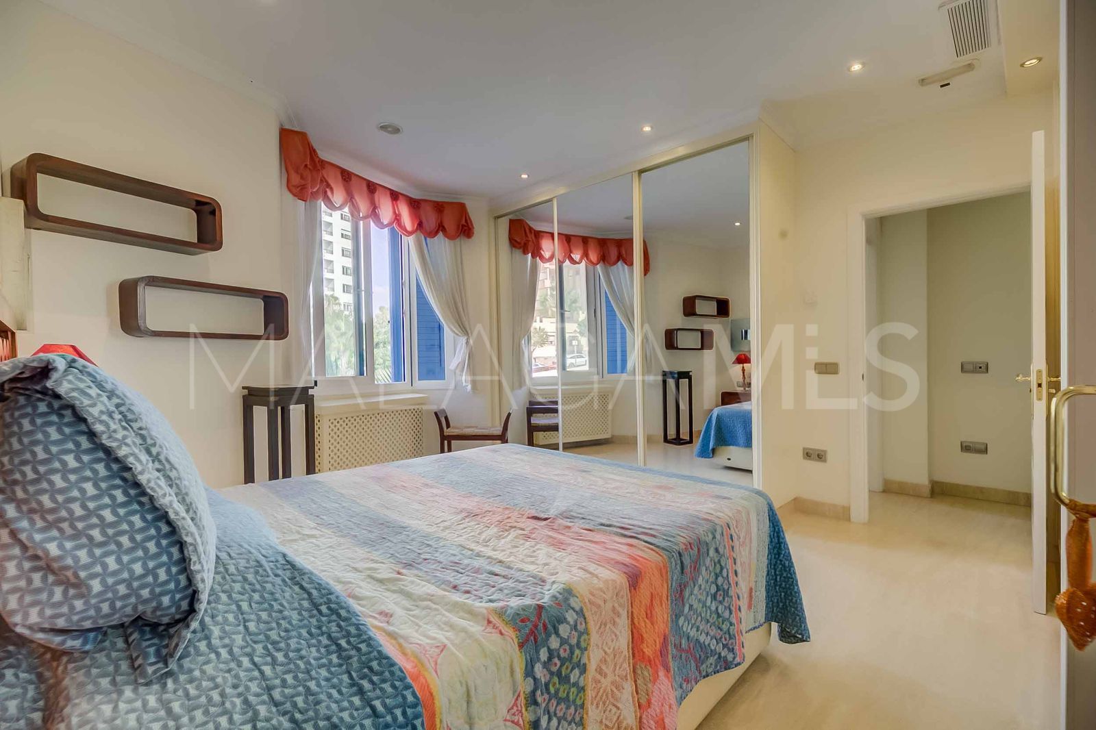 Flat for sale in Benalmadena Costa