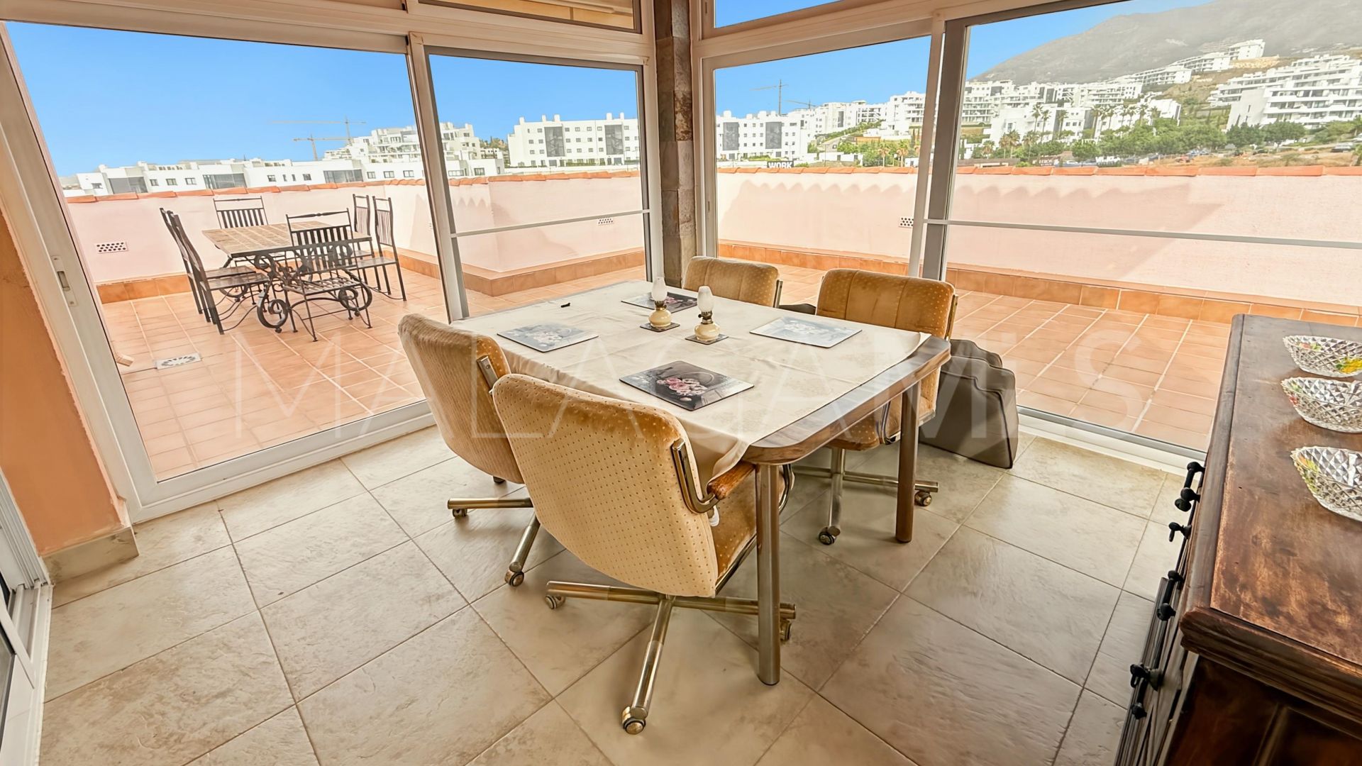Se vende Ático de 2 bedrooms in El Higueron