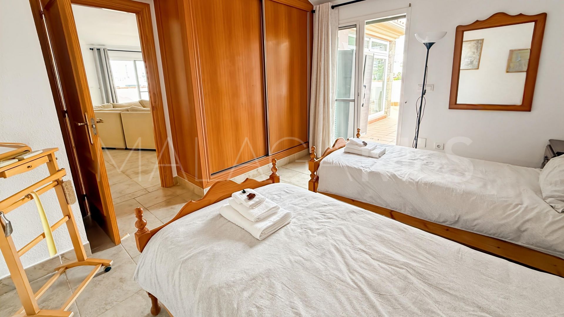 Se vende Ático de 2 bedrooms in El Higueron