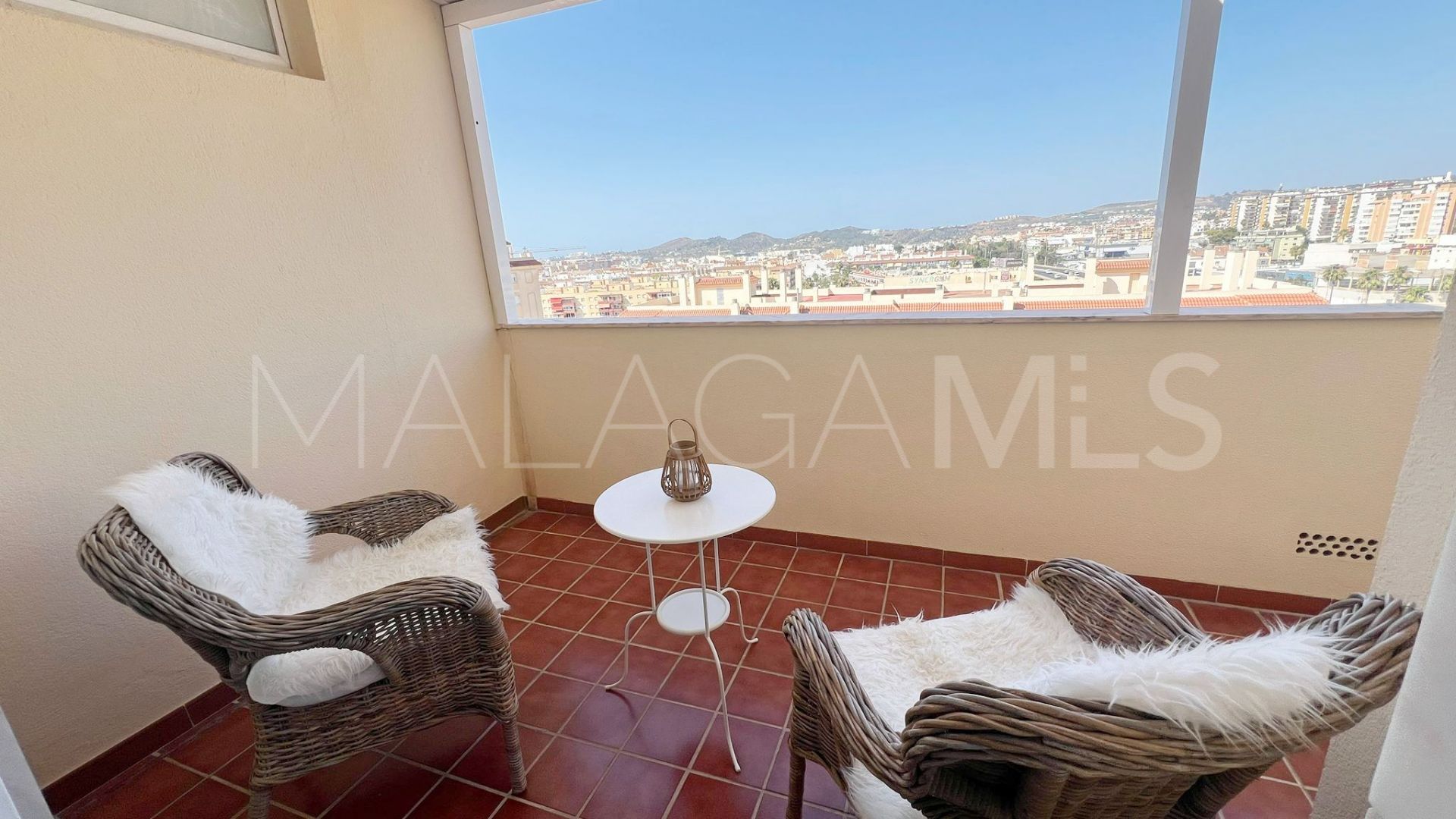 Penthouse with 2 bedrooms for sale in Fuengirola
