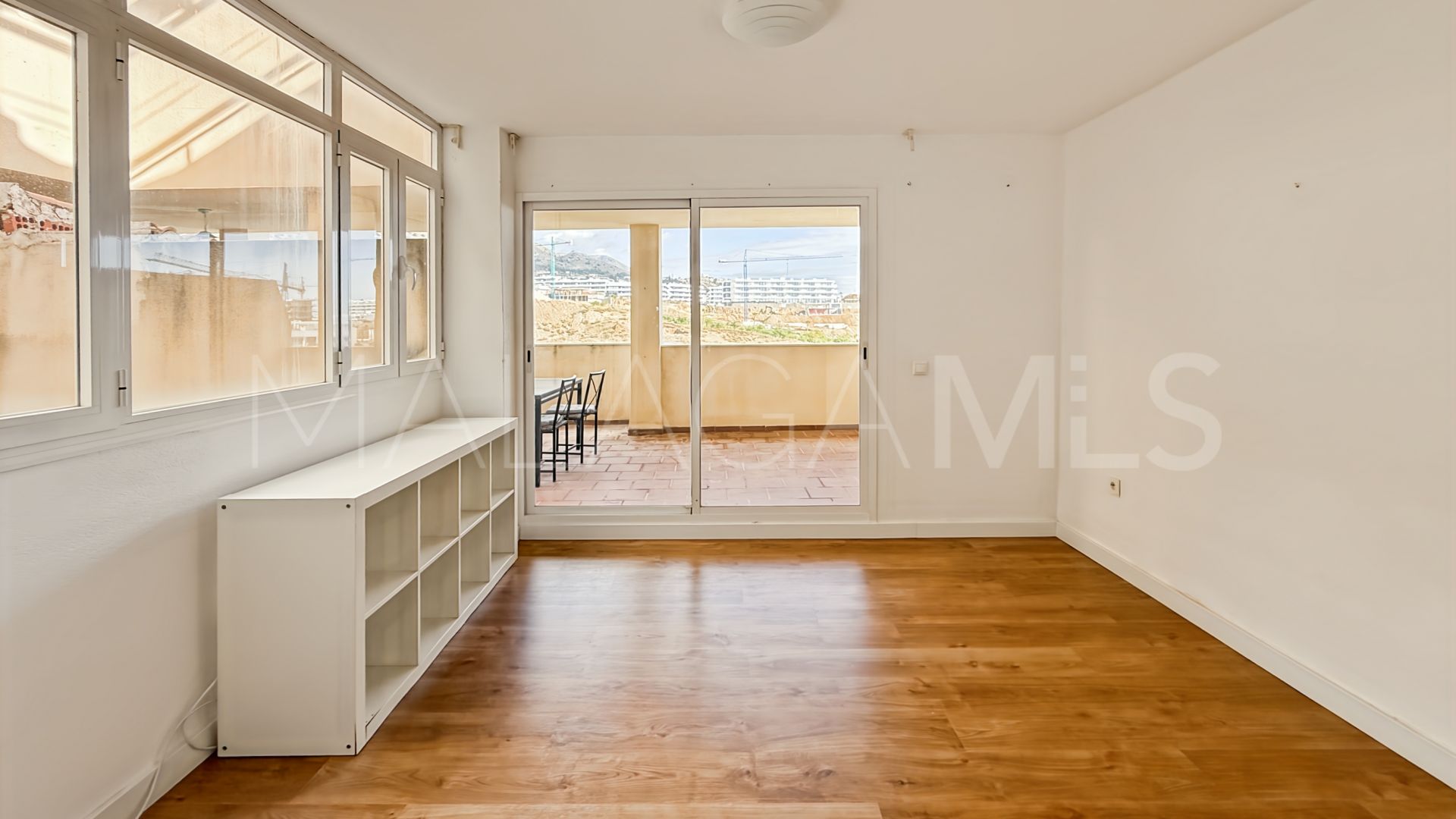 For sale Torreblanca flat with 2 bedrooms