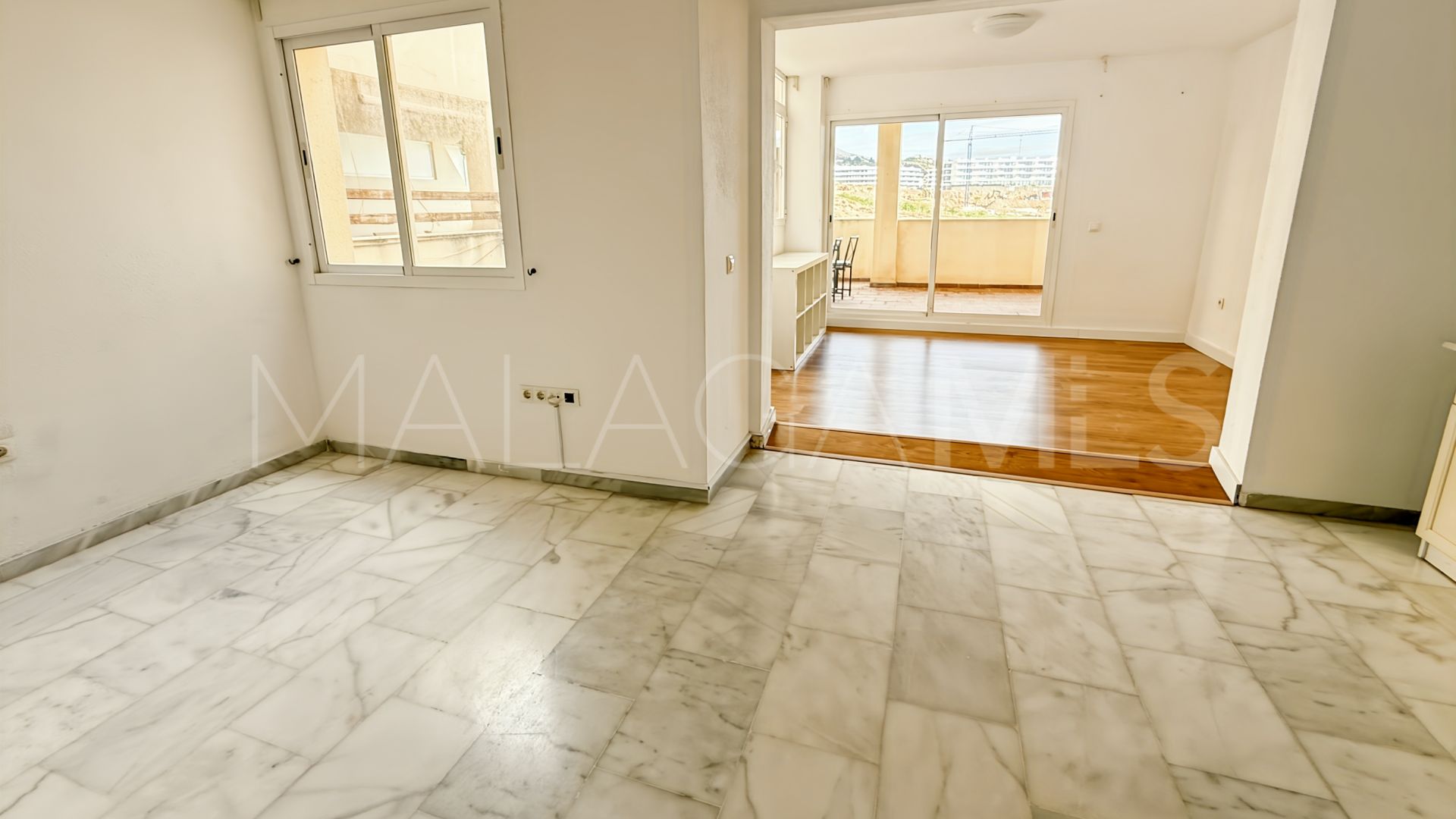 For sale Torreblanca flat with 2 bedrooms